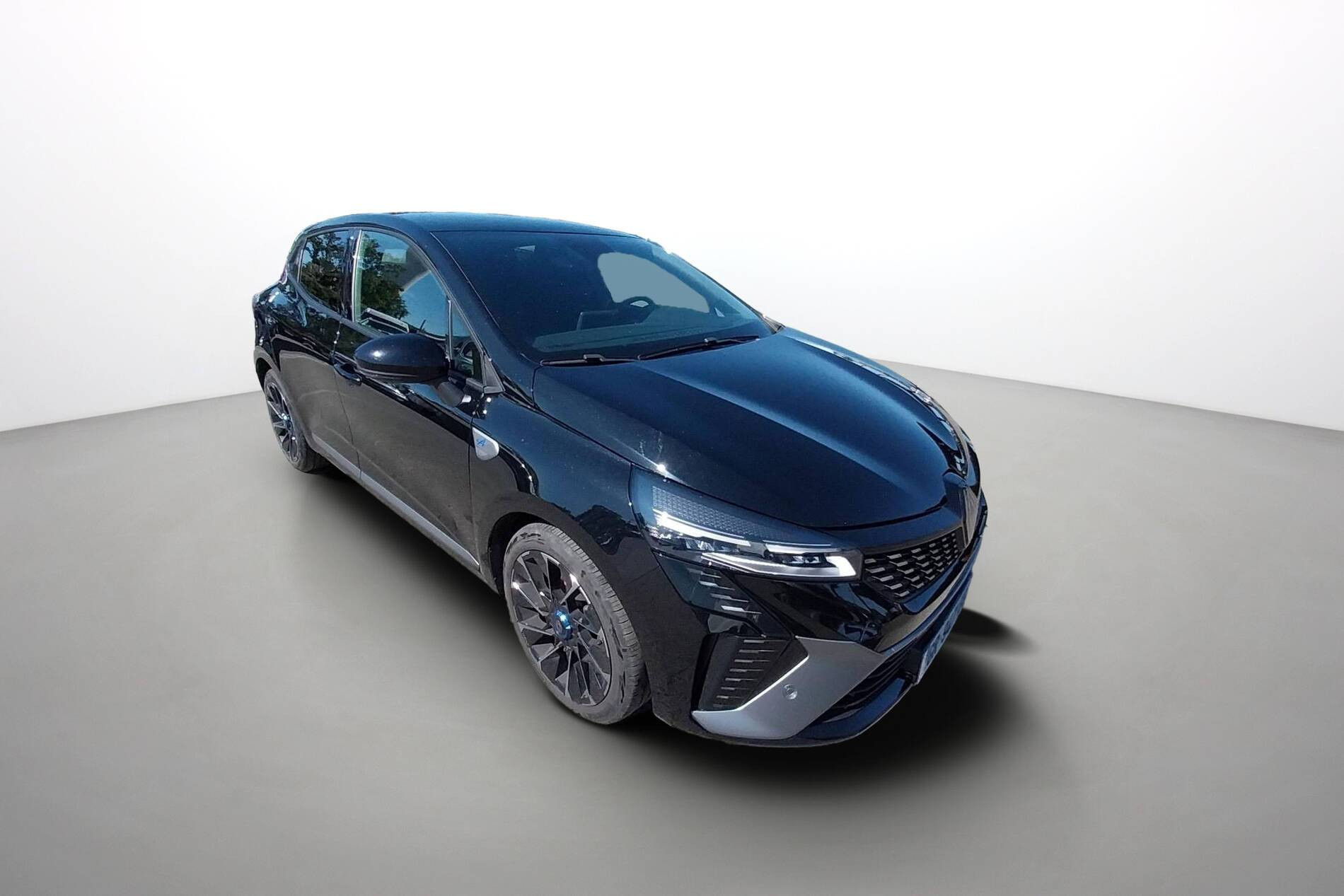 Vente en ligne Renault Clio 5 Clio TCe 90 au prix de 18 990 €