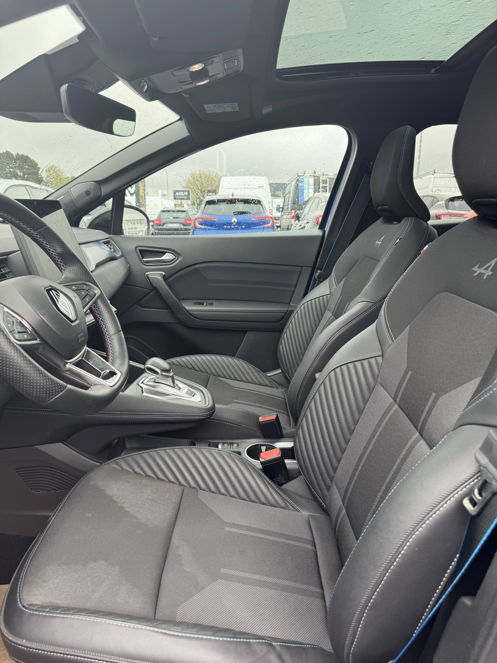 Vente en ligne Renault Captur  E-Tech full hybrid 145 ch au prix de 24 990 €