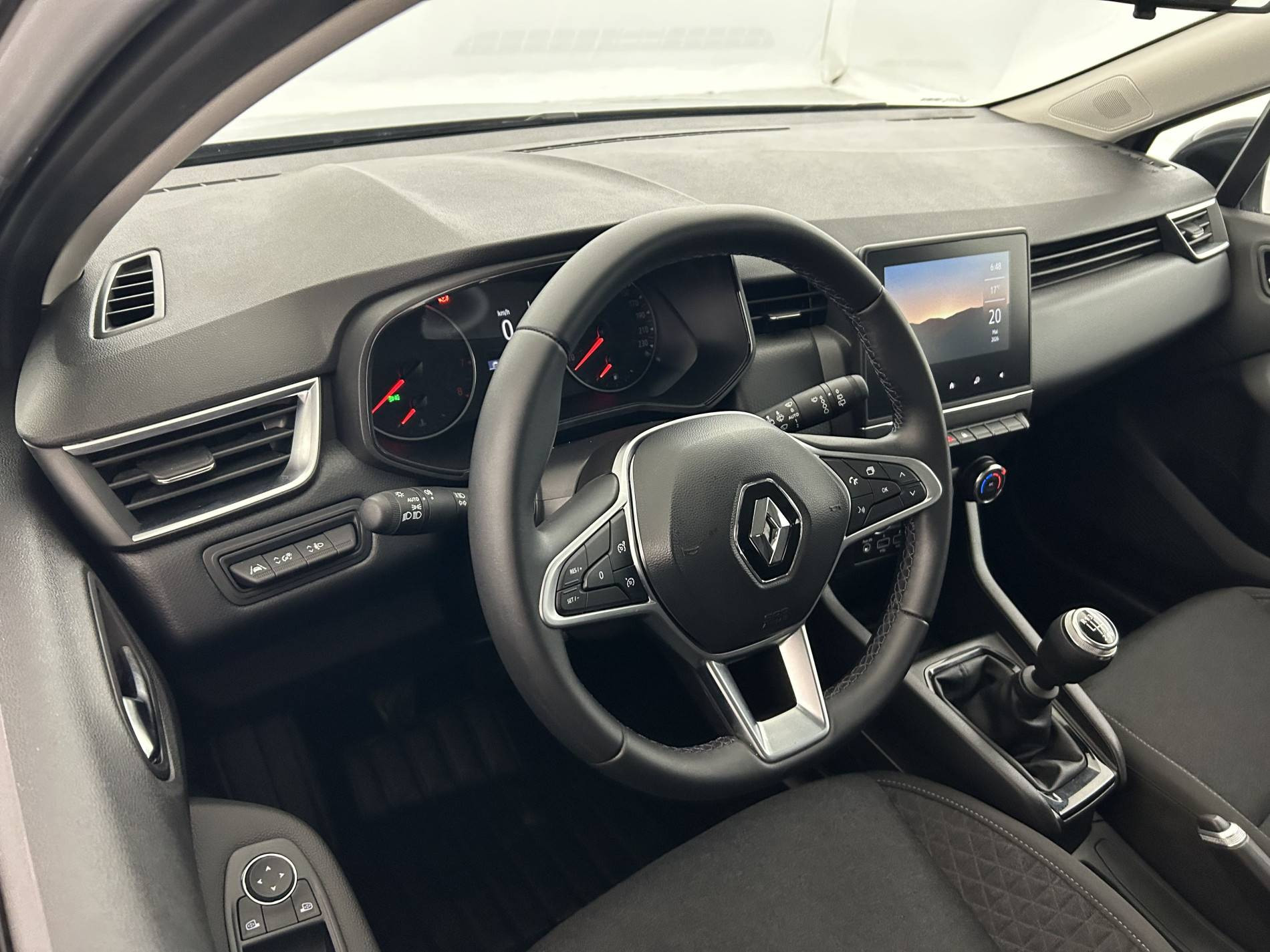 Vente en ligne Renault Clio 5 Clio TCe 90 au prix de 14 990 €