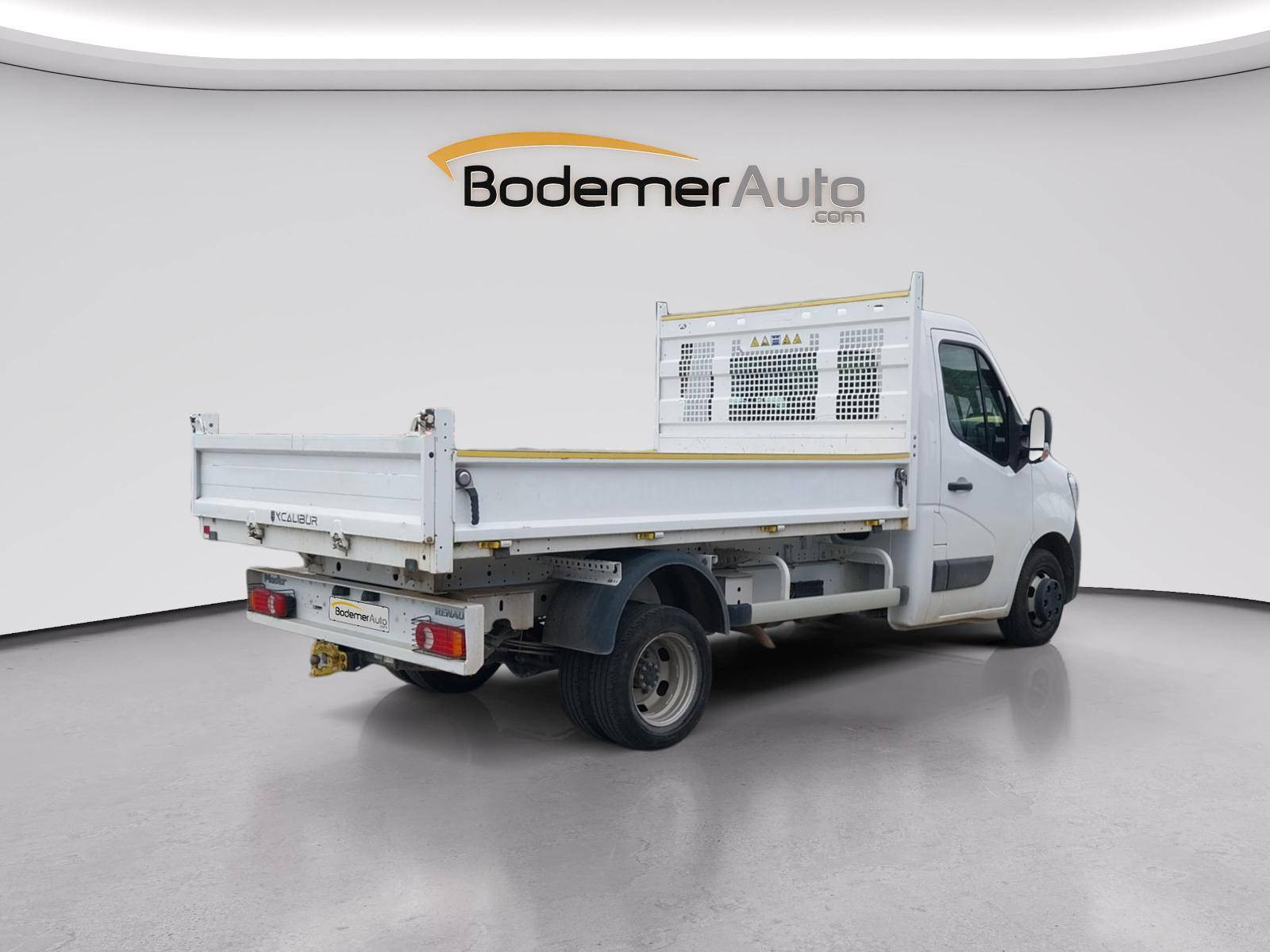 Vente en ligne Renault Master 3 Châssis Cabine MASTER CC PROP RJ3500 L2 PAFC BLUE DCI 130 EURO VI au prix de 29 990 €