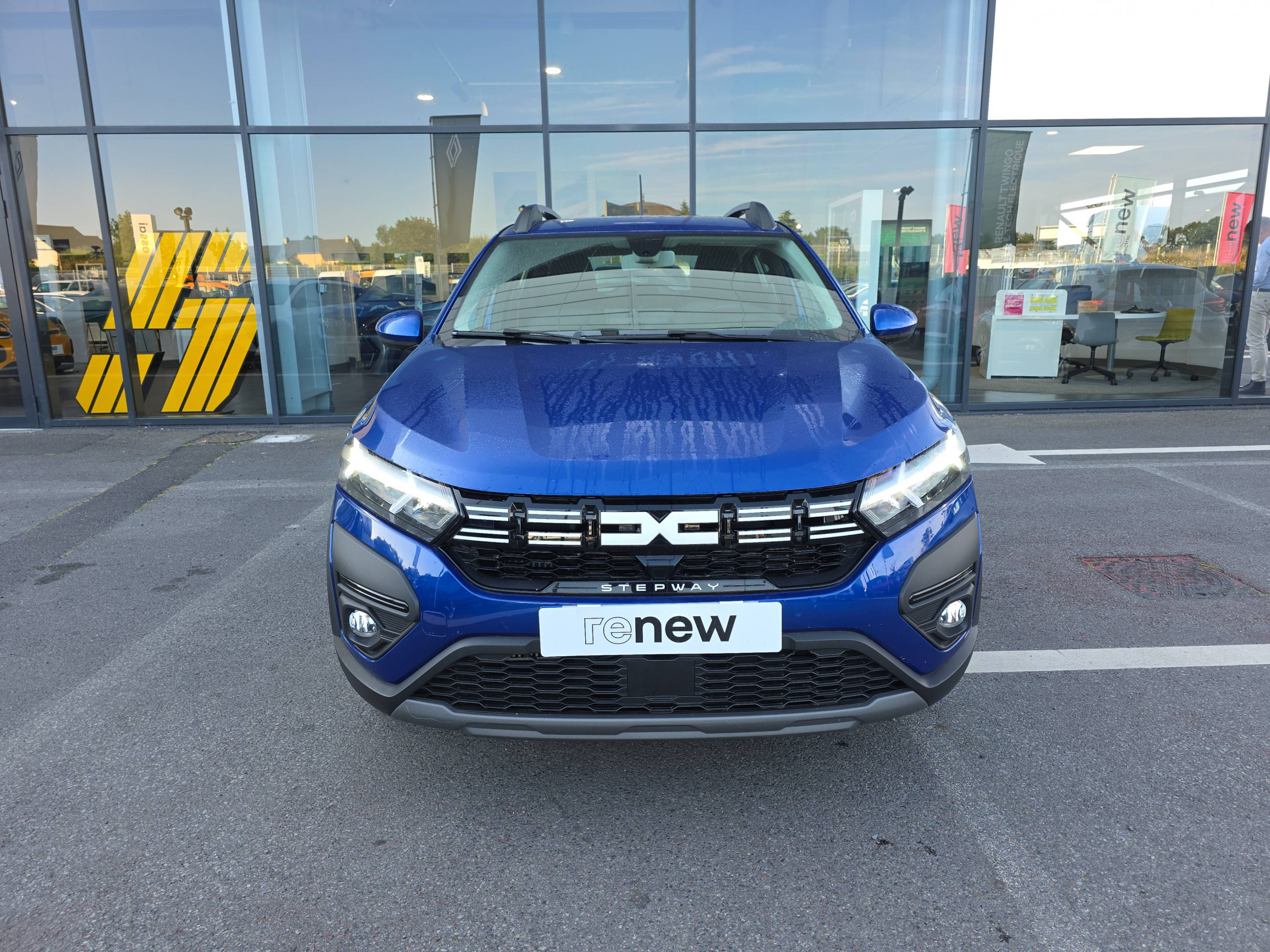 Vente en ligne Dacia Sandero  ECO-G 100 au prix de 15 490 €