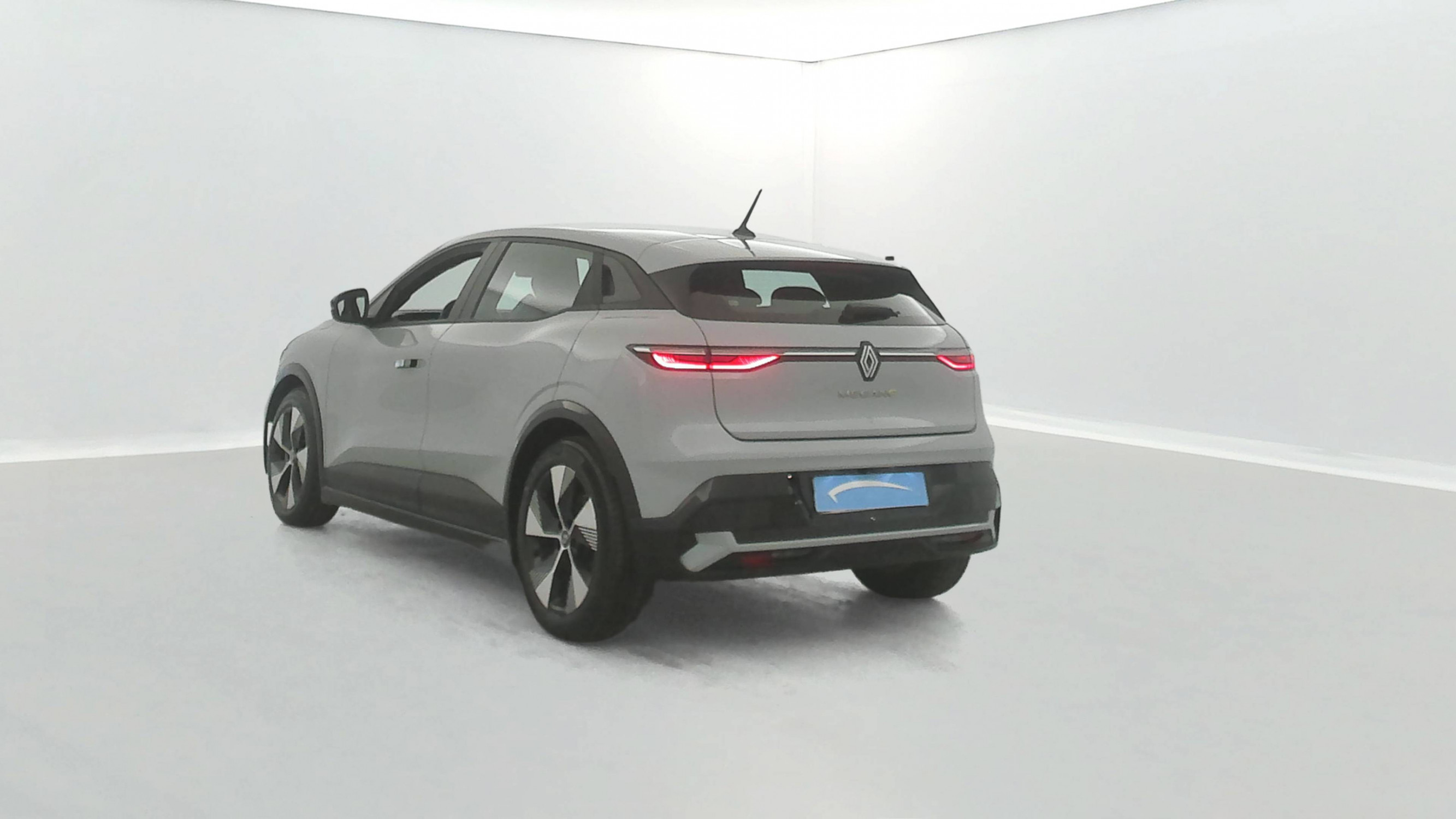 Vente en ligne Renault Megane E-Tech  EV60 220 ch super charge au prix de 24 990 €