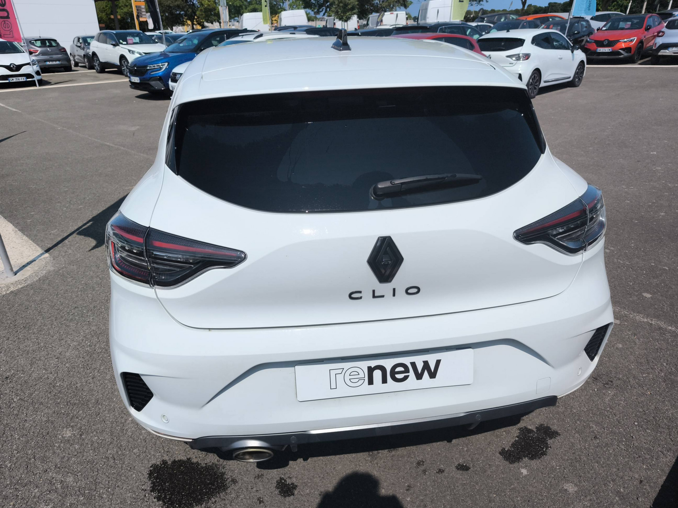 Vente en ligne Renault Clio 5 Clio TCe 90 au prix de 18 490 €