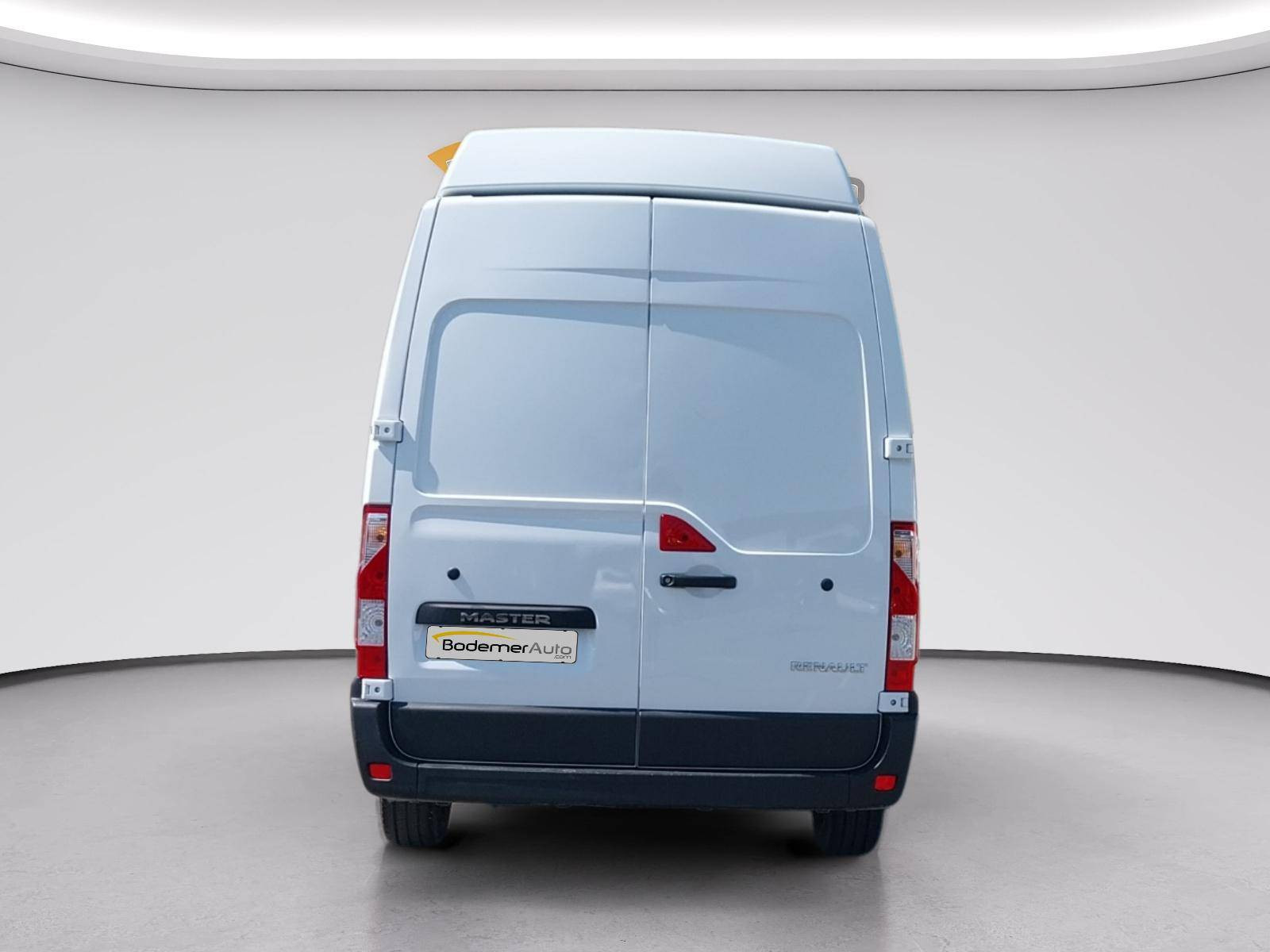 Vente en ligne Renault Master Fourgon MASTER FGN TRAC F3500 L3H3 BLUE DCI 135 au prix de 26 490 €
