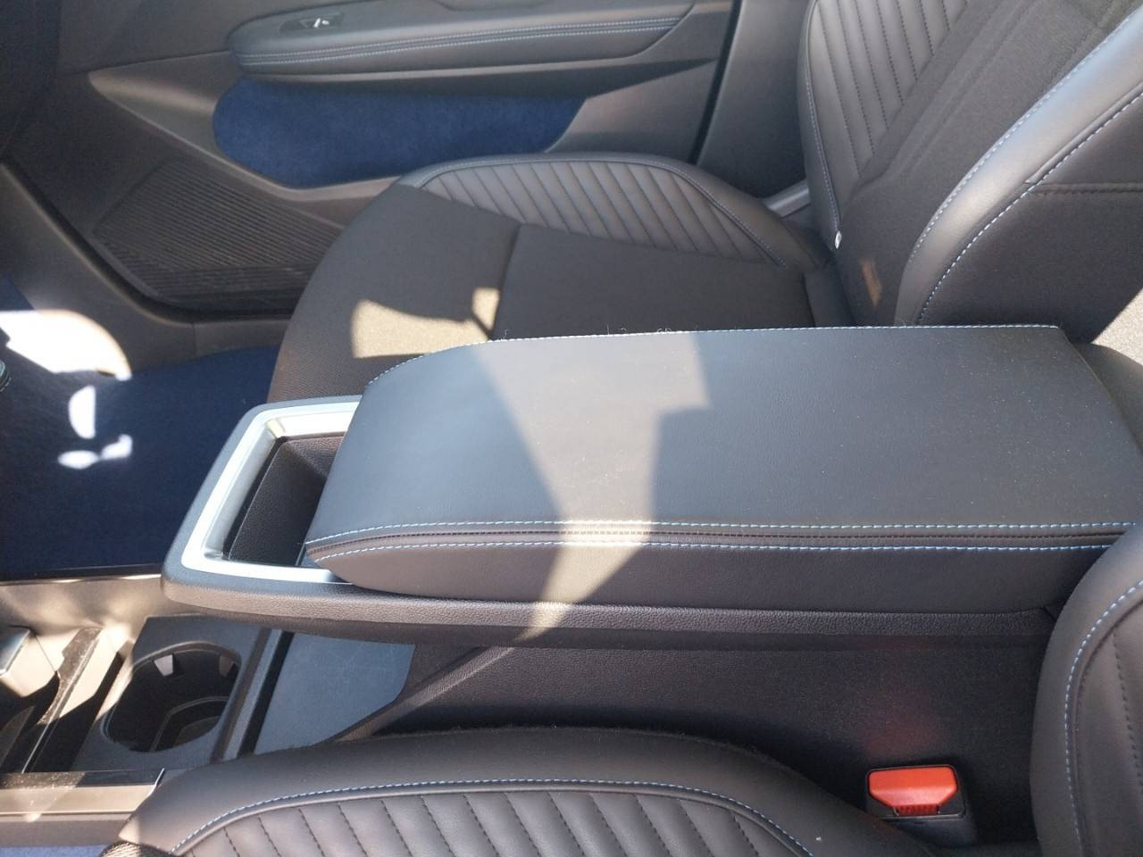 Vente en ligne Renault Scenic E-Tech  220 ch grande autonomie au prix de 38 490 €