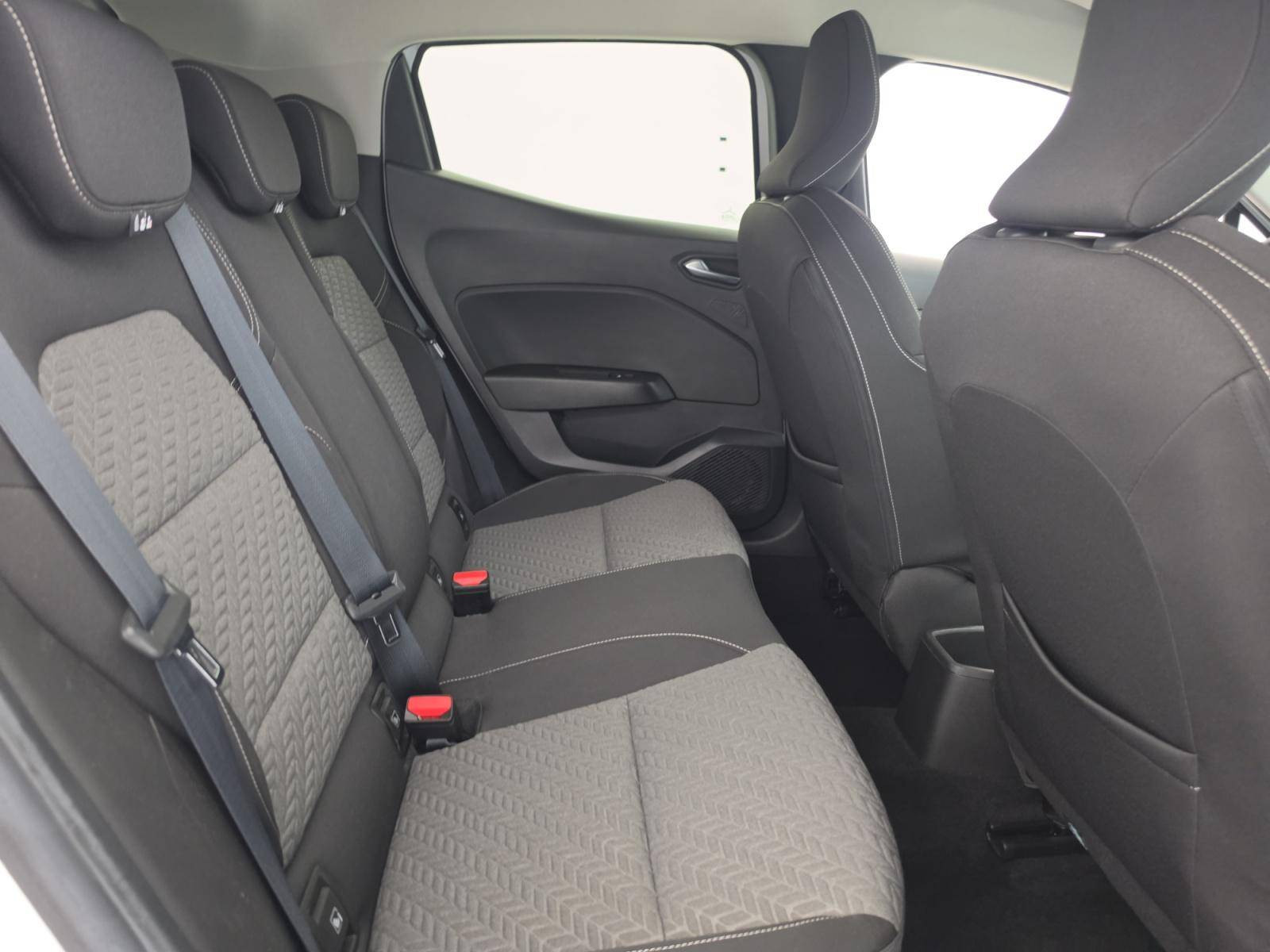 Vente en ligne Renault Clio 5 Clio TCe 90 au prix de 13 890 €
