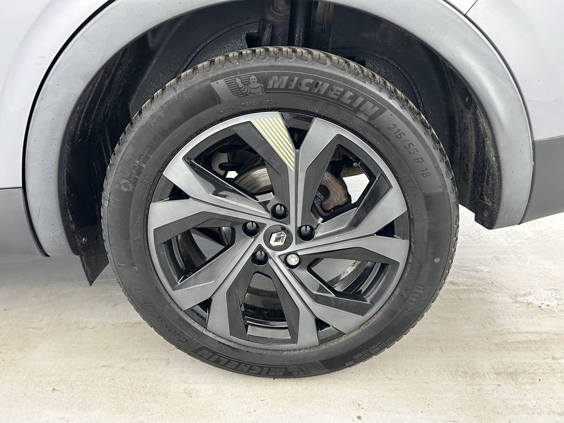 Vente en ligne Renault Arkana  E-Tech hybride 145 - 22 au prix de 18 960 €