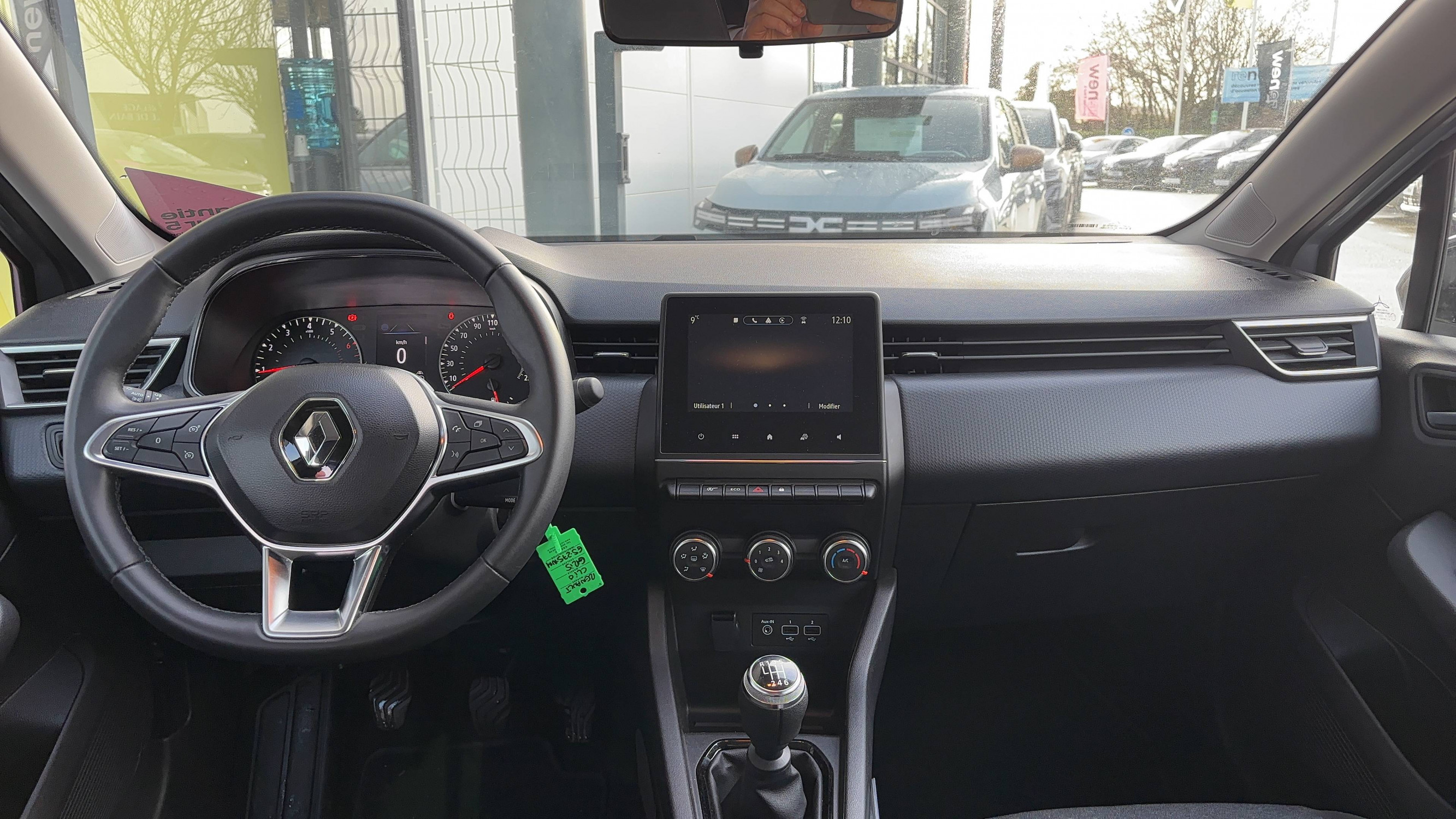 Vente en ligne Renault Clio 5 Clio TCe 90 au prix de 15 490 €