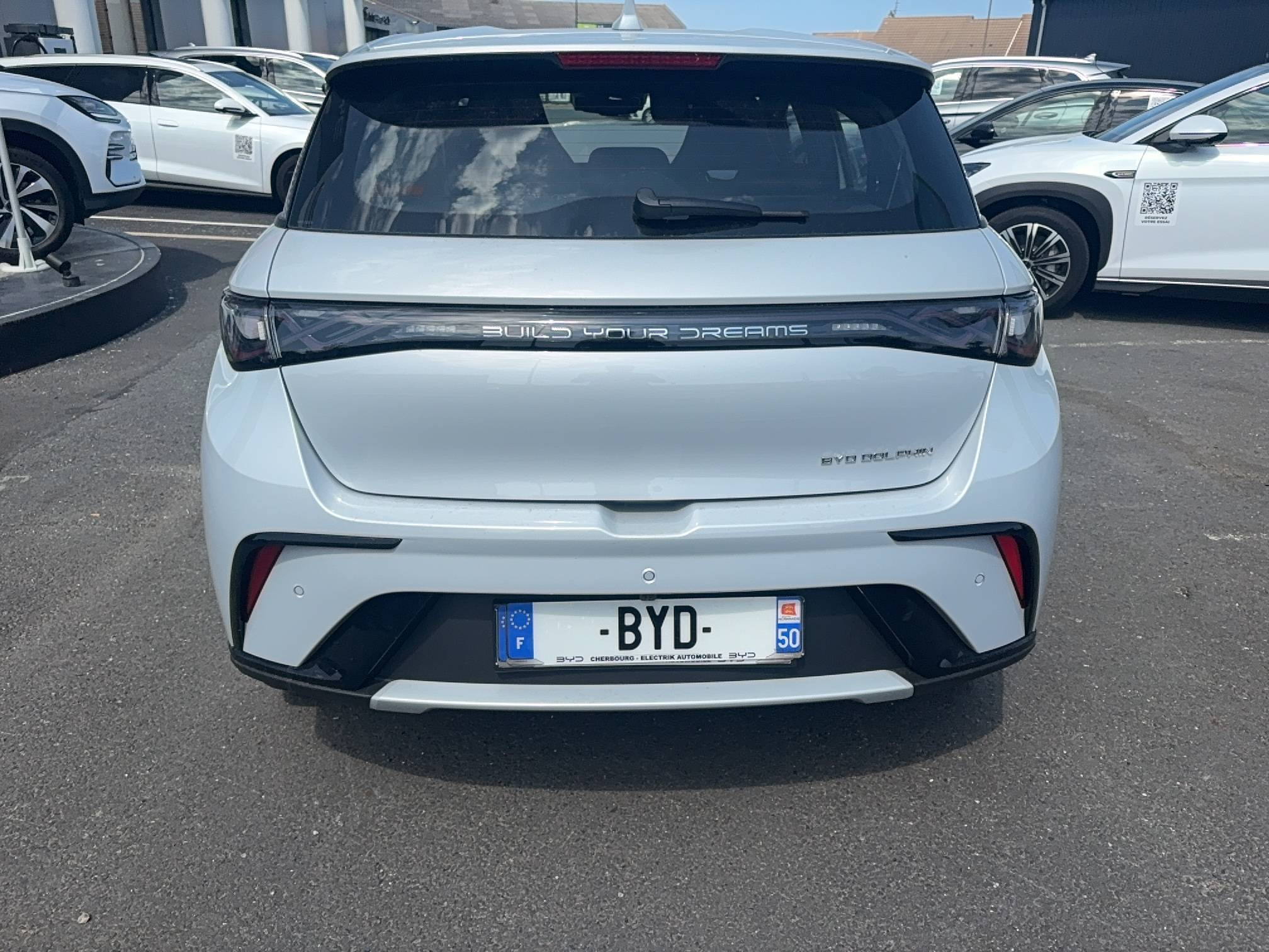 Vente en ligne Byd Dolphin  60,4 kWh 204 ch au prix de 27 590 €