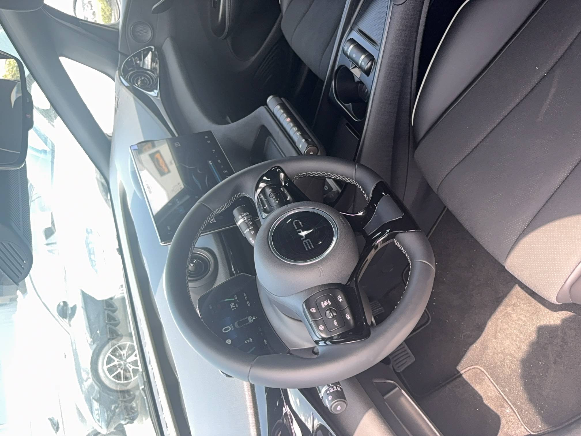 Vente en ligne Byd Dolphin  60,4 kWh 204 ch au prix de 27 590 €
