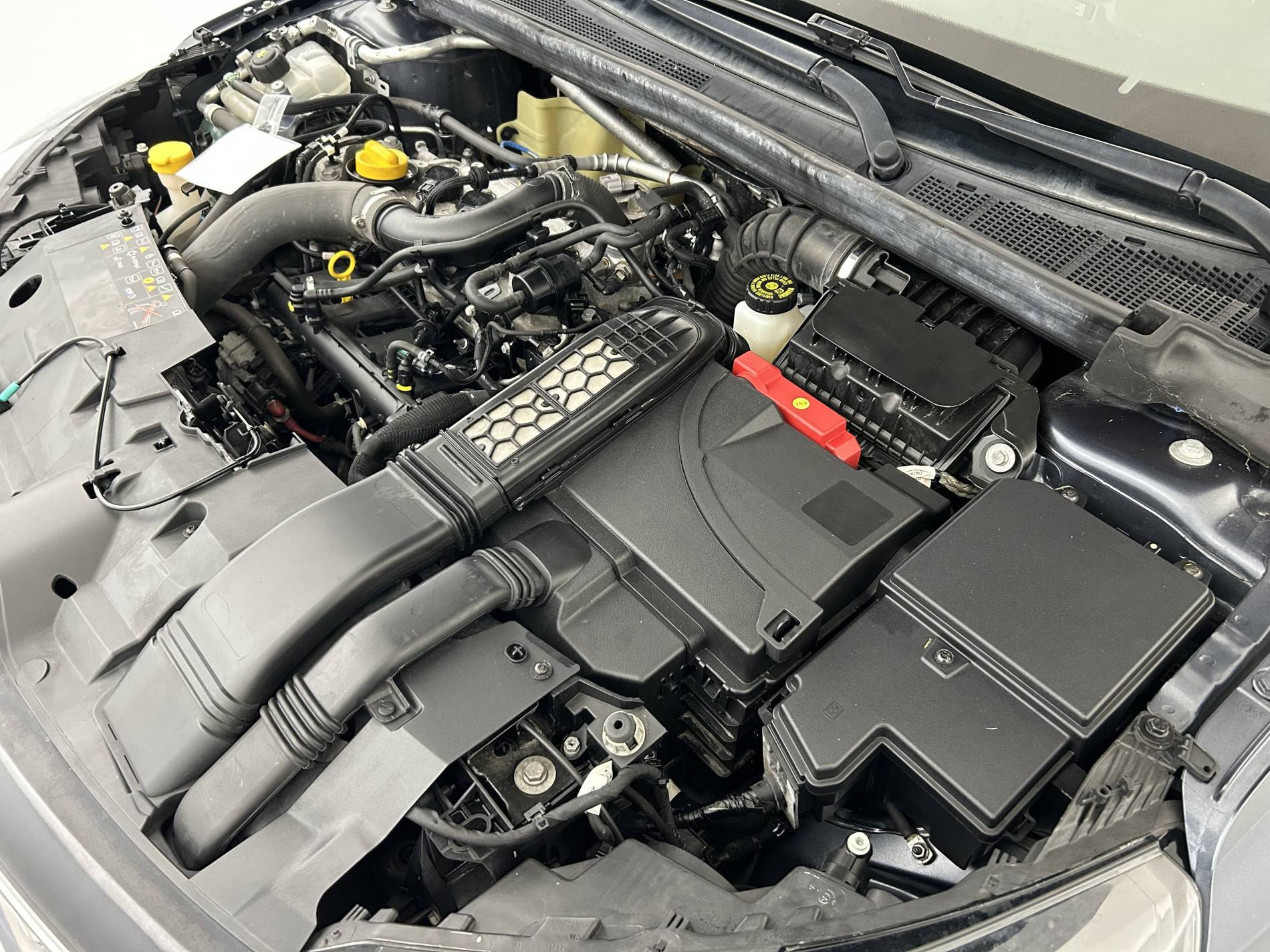 Vente en ligne Renault Megane 4 Mégane IV Berline TCe 100 Energy au prix de 10 590 €