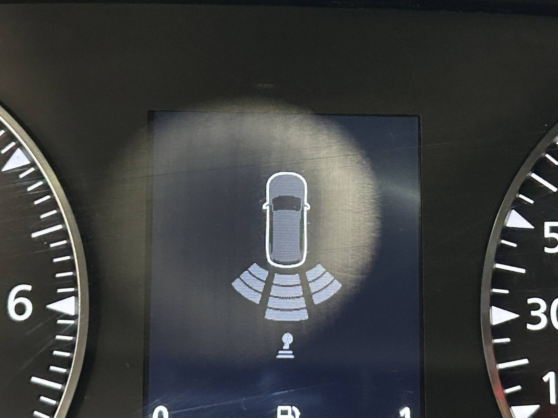 Vente en ligne Renault Master Fourgon MASTER FGN TRAC F3500 L2H2 BLUE DCI 135 au prix de 27 990 €