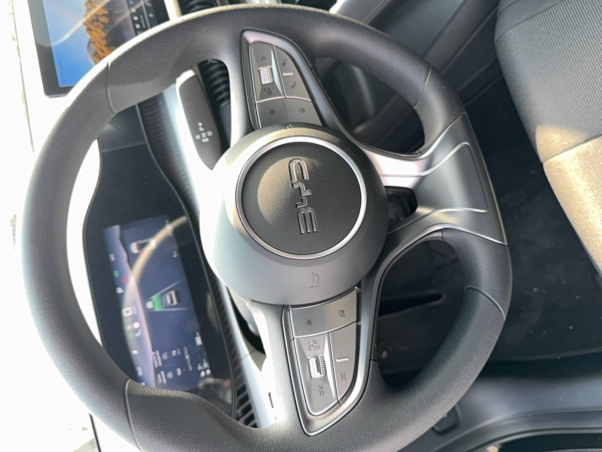 Vente en ligne Byd Dolphin G  1.5 DM-i PHEV 175 ch au prix de 22 590 €