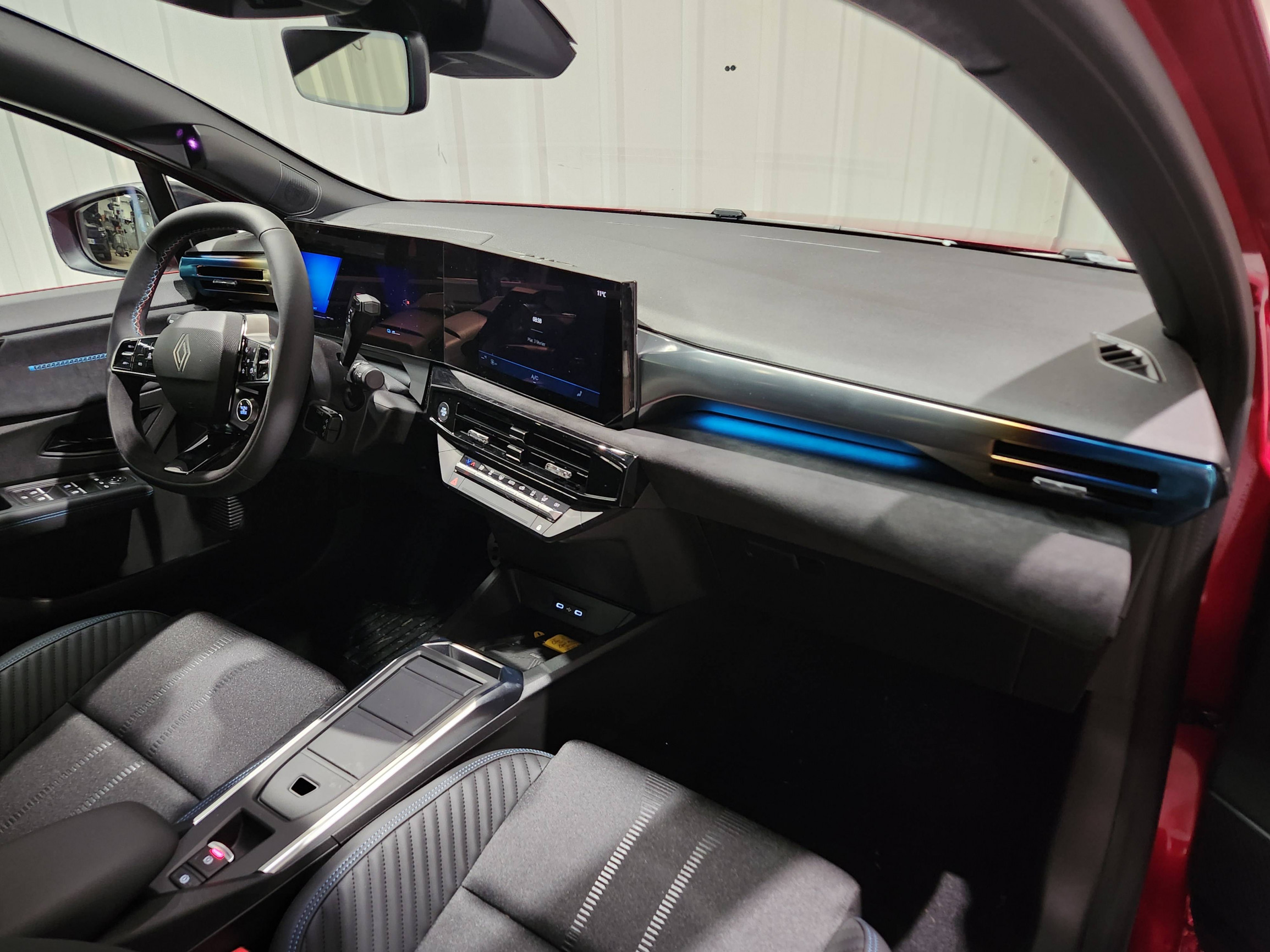 Vente en ligne Renault Clio 6 Clio E-Tech full hybrid 160 ch au prix de 27 690 €