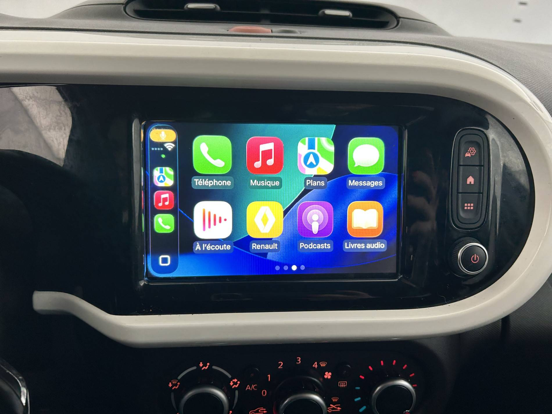Vente en ligne Renault Twingo 3  SCe 75 - 20 au prix de 11 490 €