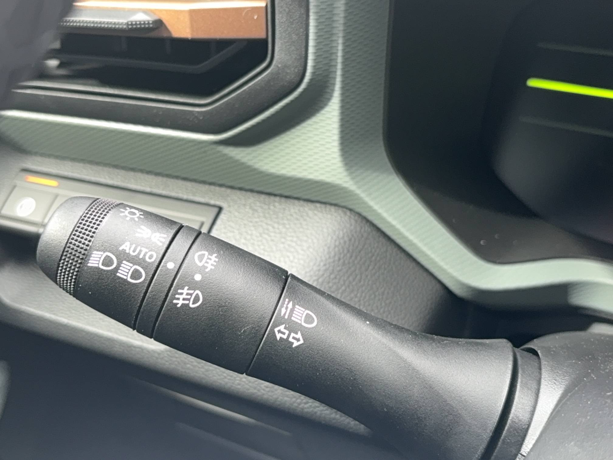 Vente en ligne Dacia Duster  Hybrid 155 au prix de 29 200 €