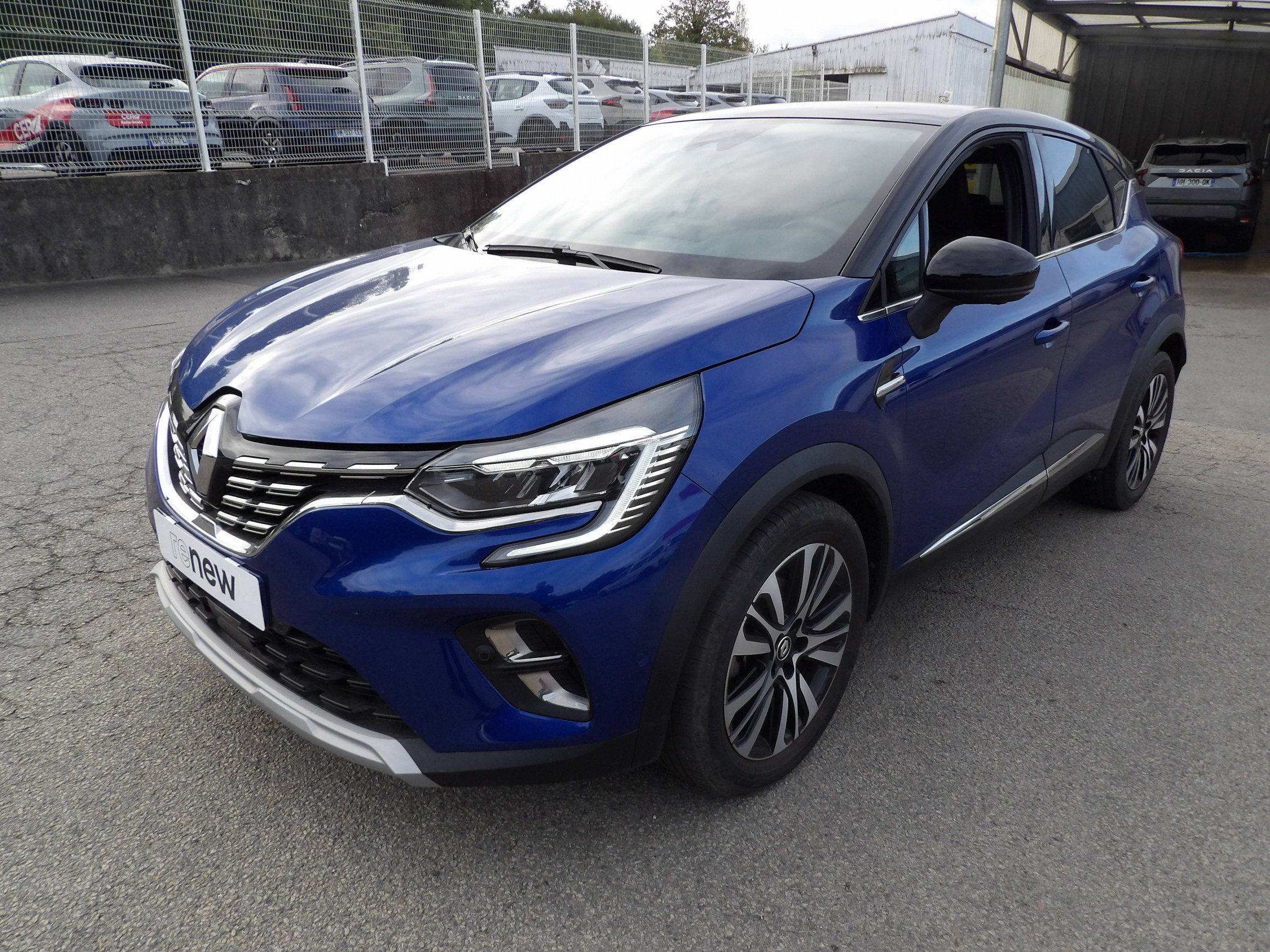 Renault Captur  E-Tech full hybrid 145 occasion de 2023 en vente à Morlaix