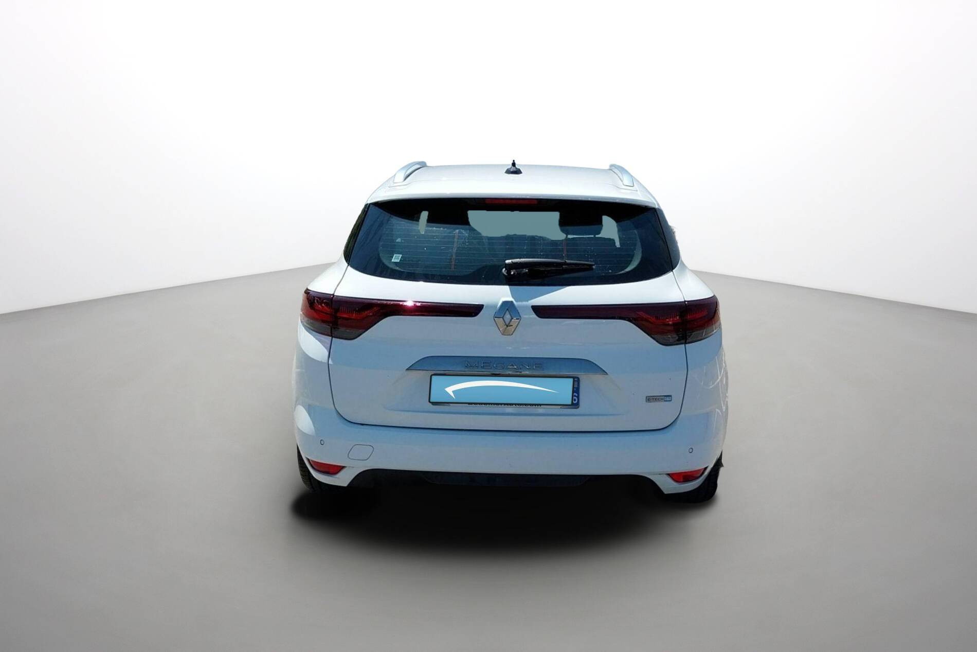 Vente en ligne Renault Megane 4 Estate  E-Tech plug-in Hybrid 160 au prix de 18 490 €