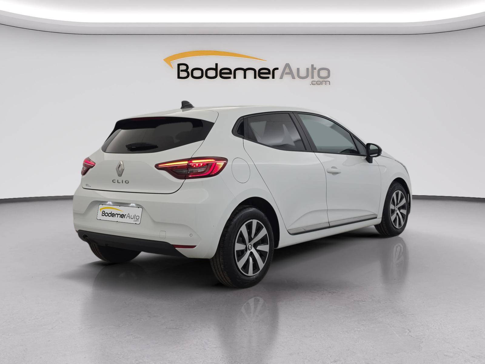Vente en ligne Renault Clio 5 Clio TCe 90 au prix de 14 490 €