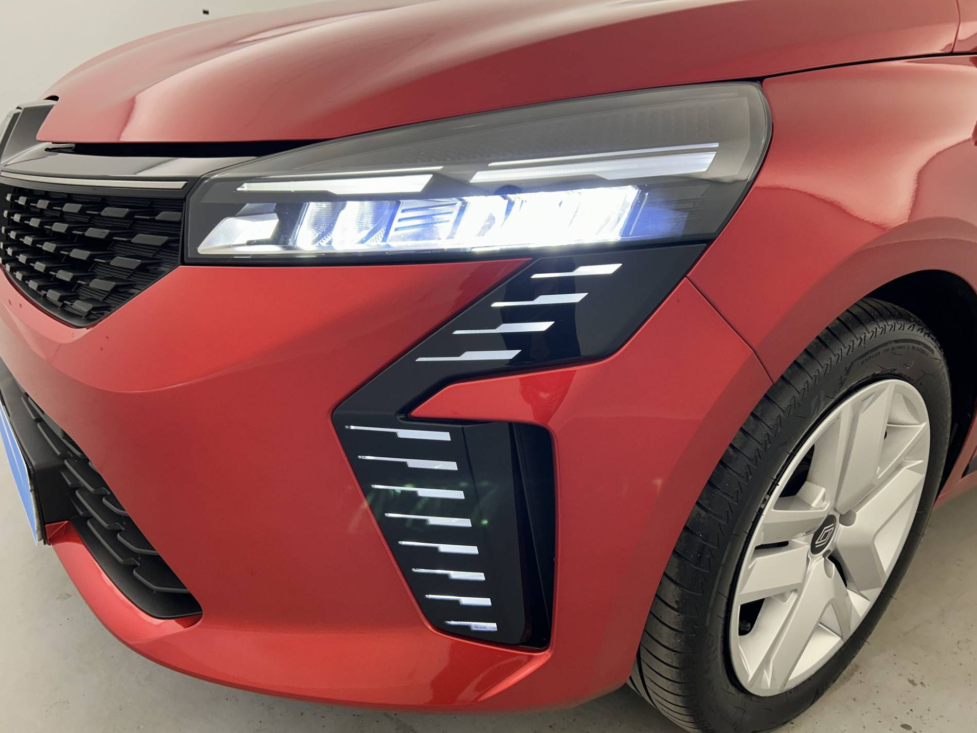 Vente en ligne Renault Clio 5 Clio E-Tech full hybrid 145 ch GSR2 au prix de 19 990 €