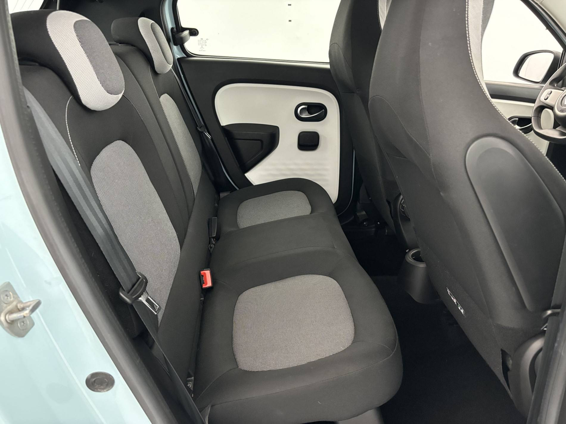 Vente en ligne Renault Twingo 3  SCe 75 - 20 au prix de 10 990 €