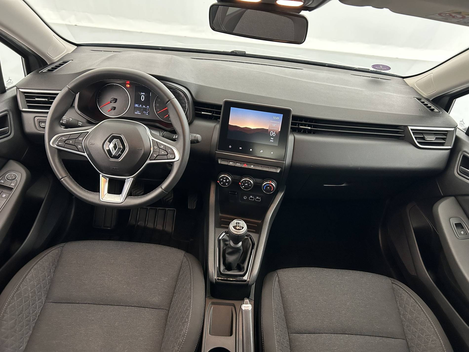 Vente en ligne Renault Clio 5 Clio TCe 90 au prix de 13 990 €