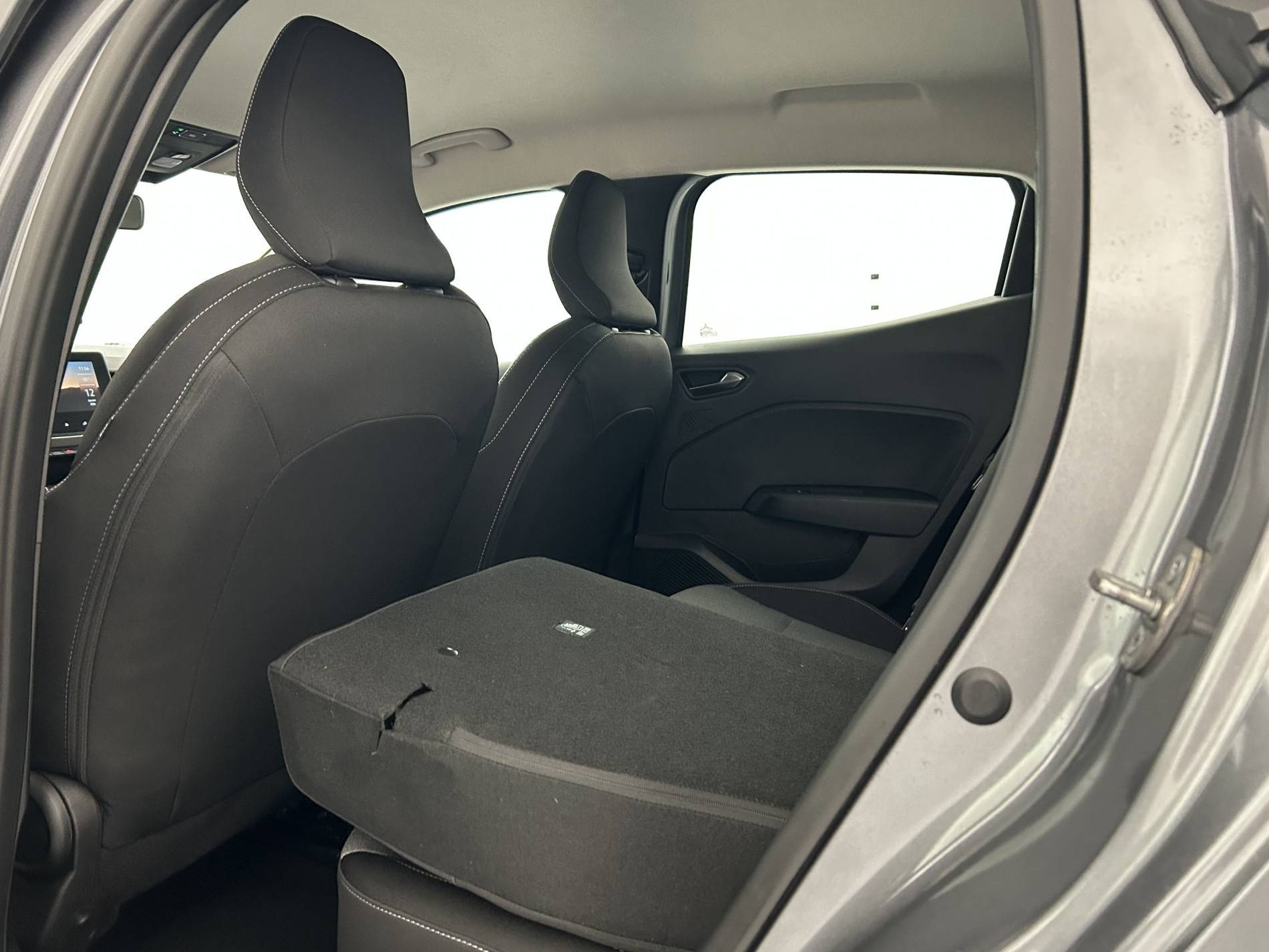 Vente en ligne Renault Clio 5 Clio TCe 90 au prix de 15 490 €