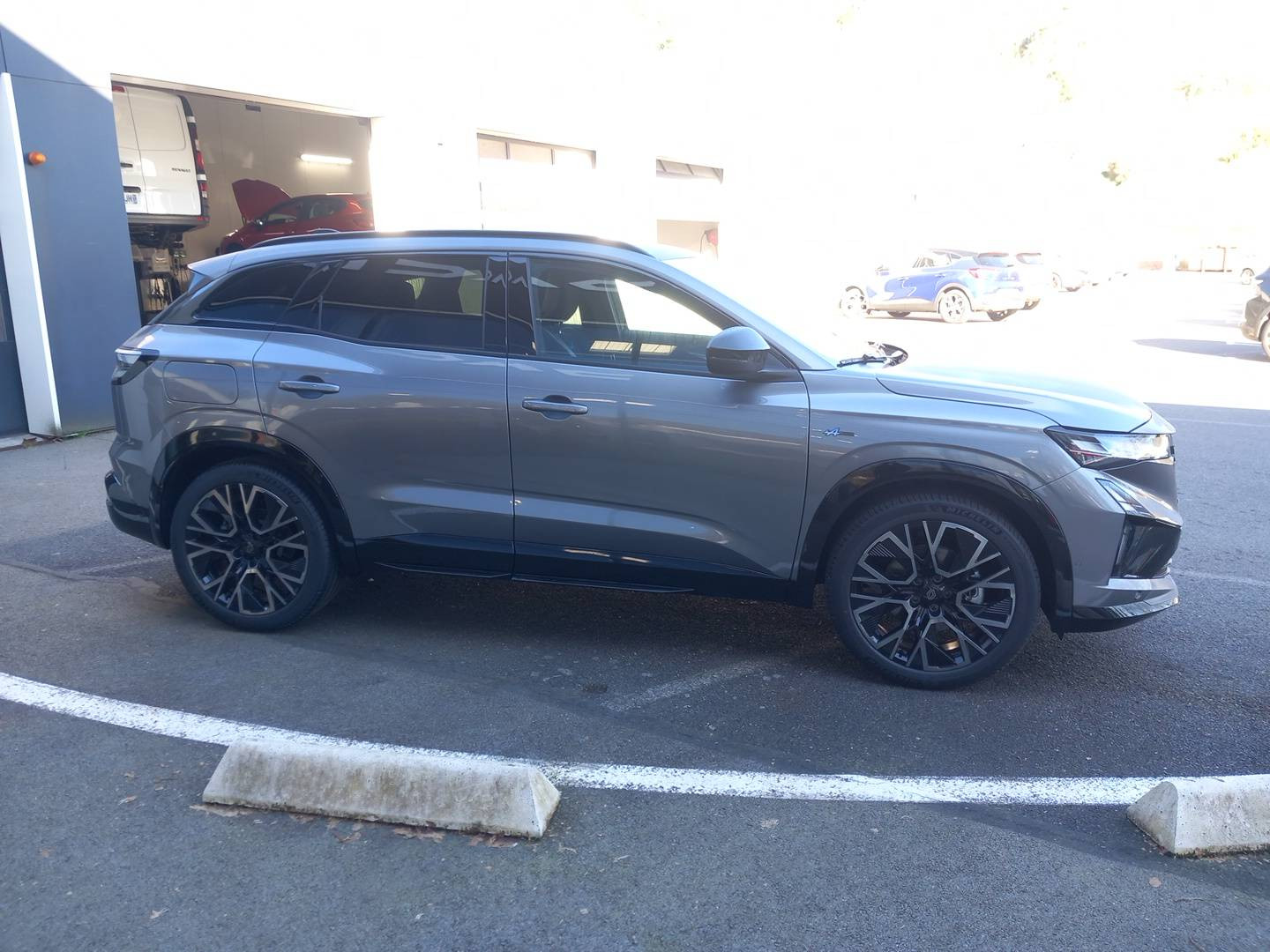 Vente en ligne Renault Austral  full hybrid E-Tech 200 ch au prix de 42 990 €