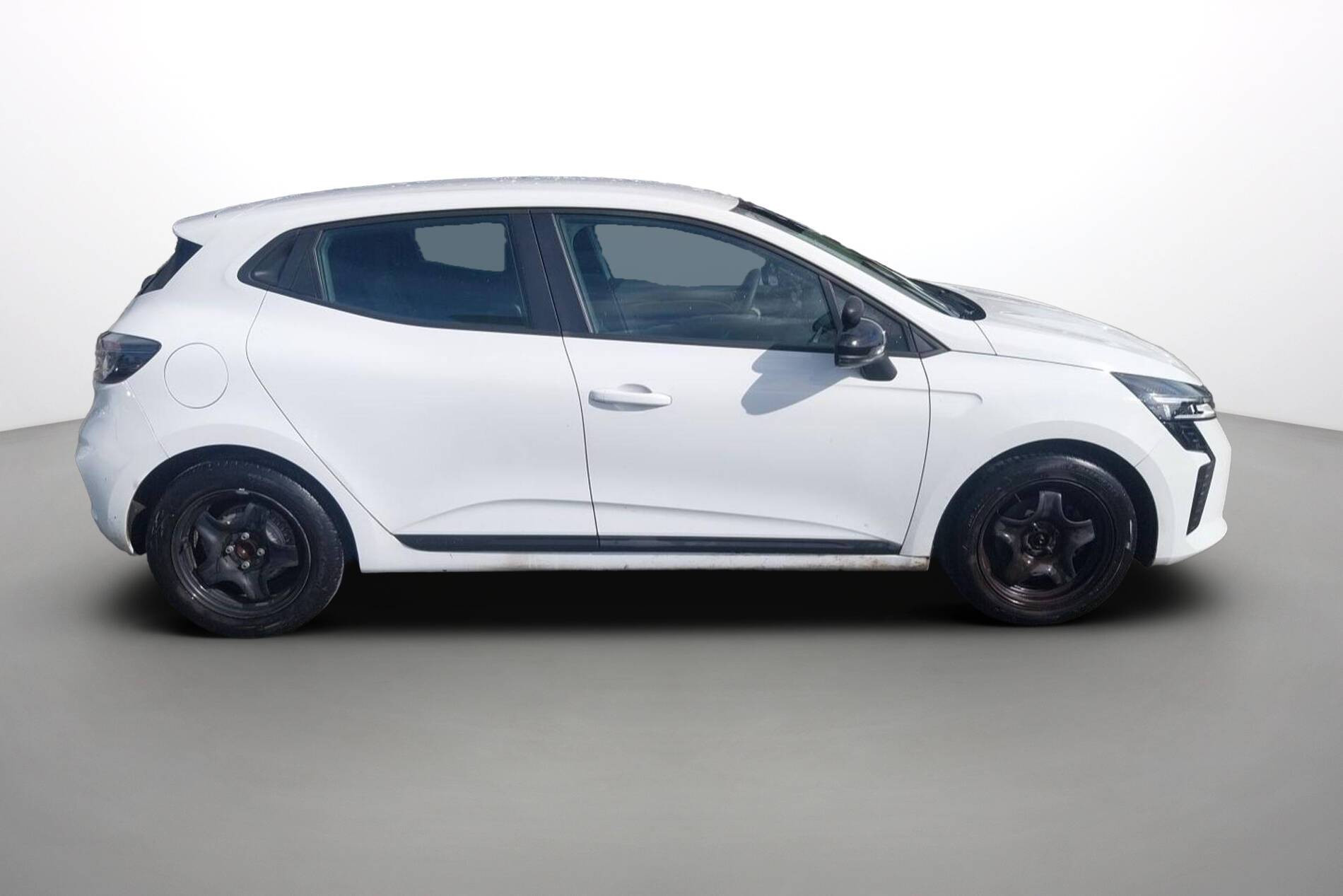 Vente en ligne Renault Clio 5 Clio Blue dCi 100 au prix de 15 490 €