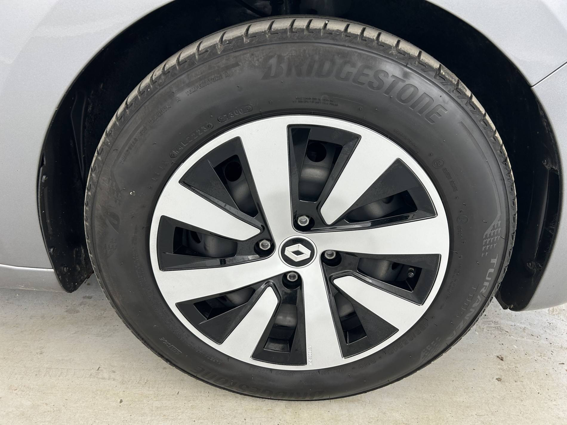 Vente en ligne Renault Clio 5 Clio TCe 90 au prix de 14 790 €