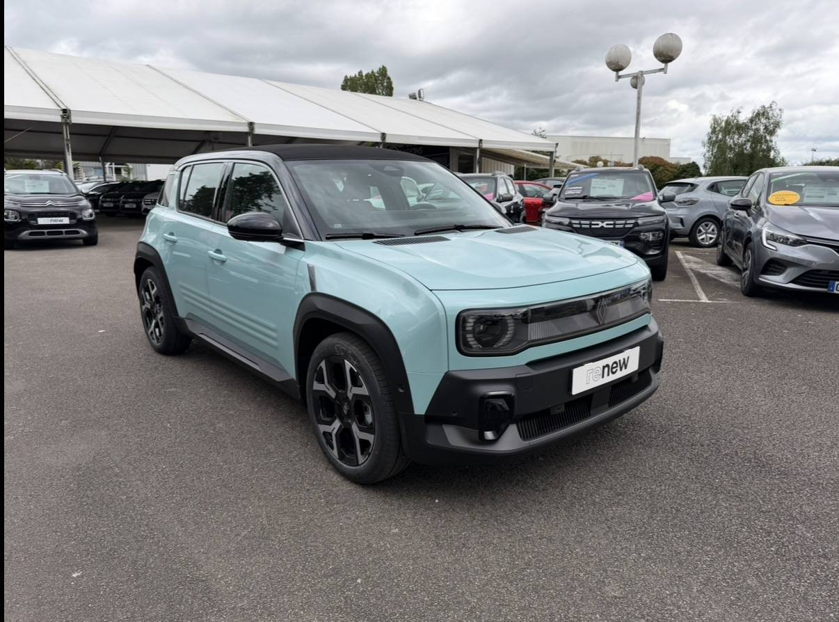 Vente en ligne Renault R4 E-Tech  150 ch autonomie confort au prix de 37 290 €