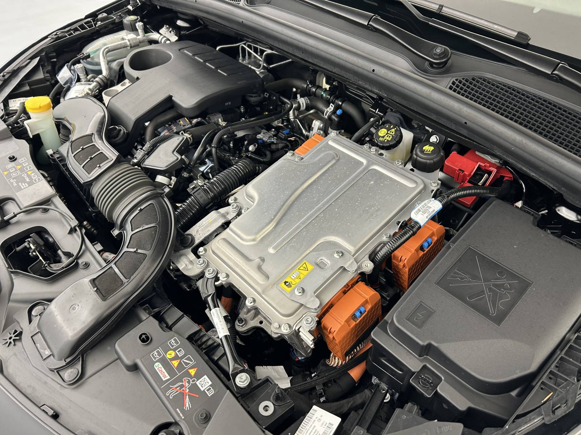 Vente en ligne Renault Clio 5 Clio E-Tech full hybrid 145 ch GSR2 au prix de 19 250 €