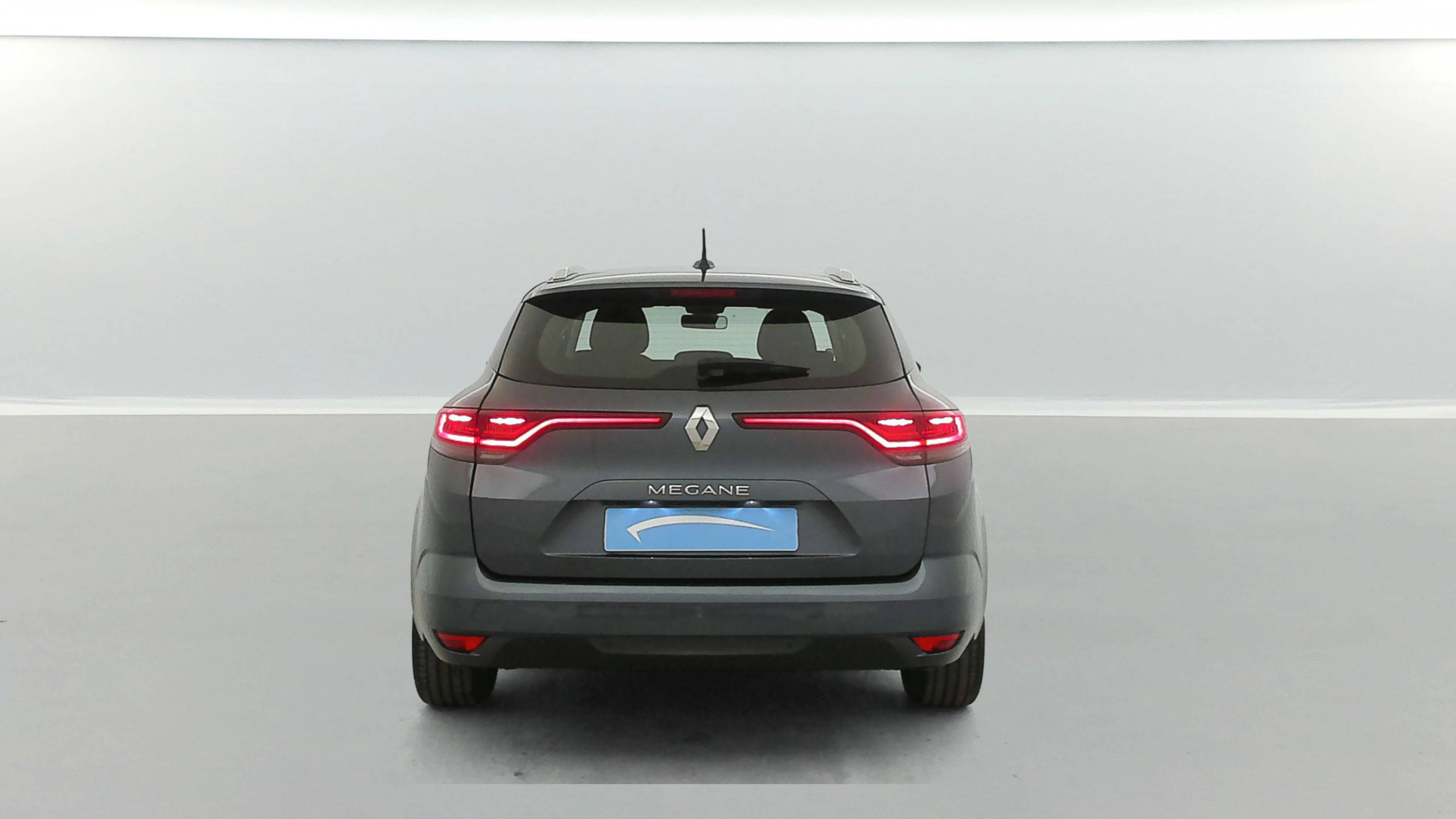 Vente en ligne Renault Megane 4 Estate  TCe 140 au prix de 15 490 €