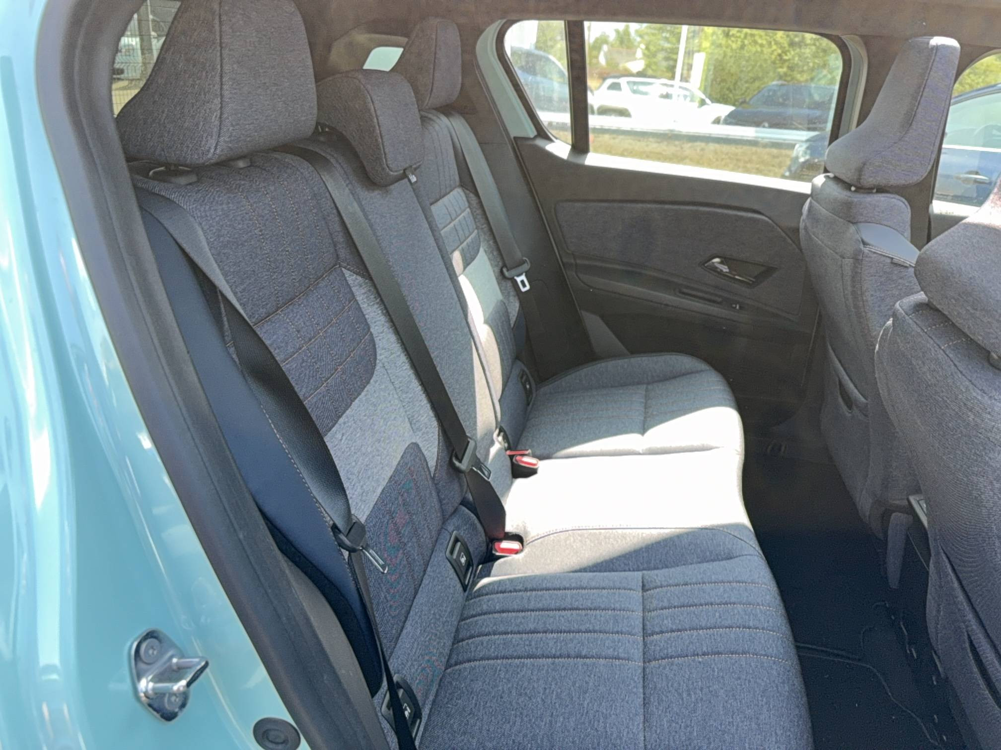 Vente en ligne Renault R4 E-Tech  150 ch autonomie confort au prix de 39 790 €