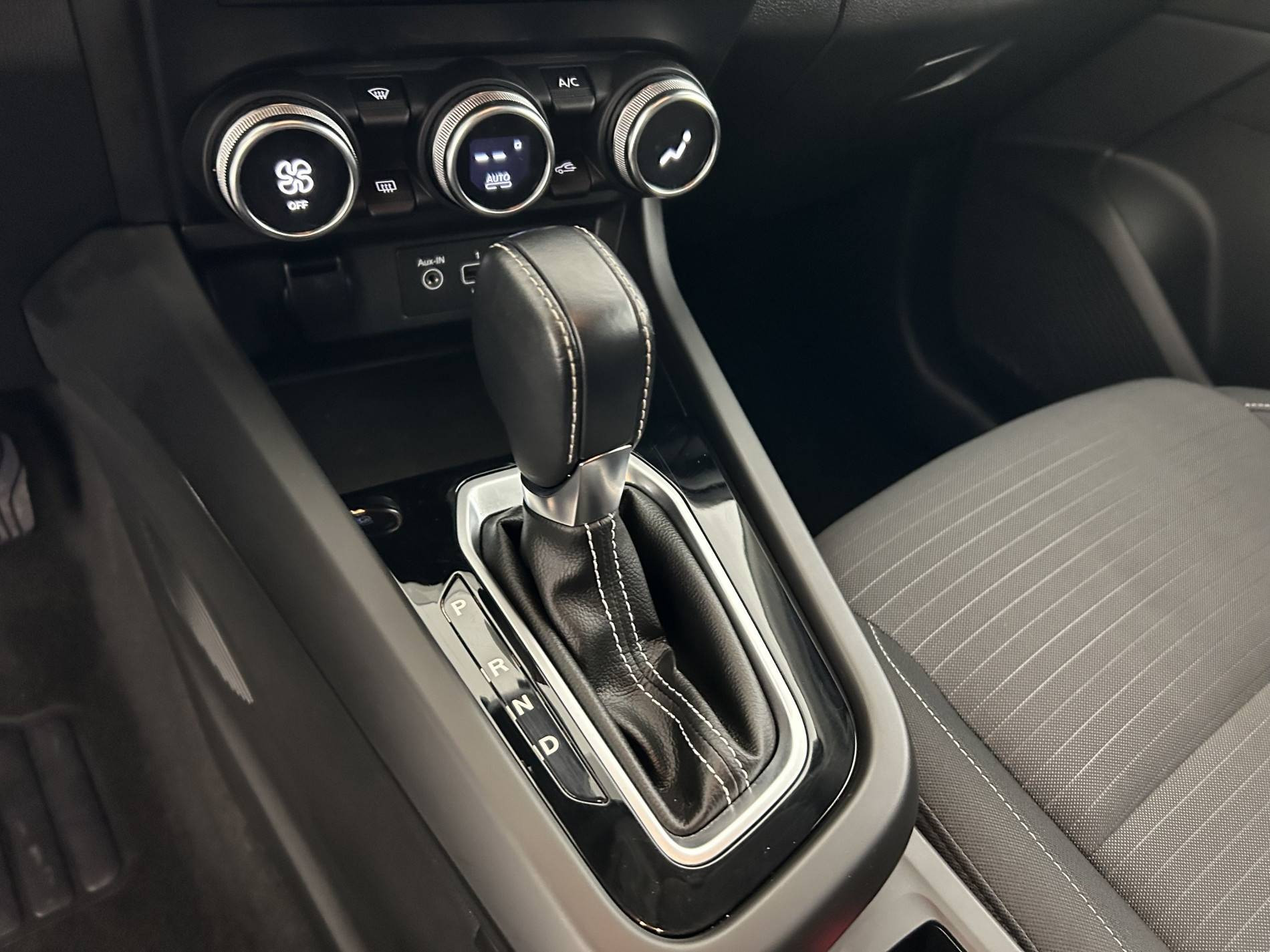 Vente en ligne Renault Arkana  mild hybrid 140 EDC FAP - 22 au prix de 18 790 €