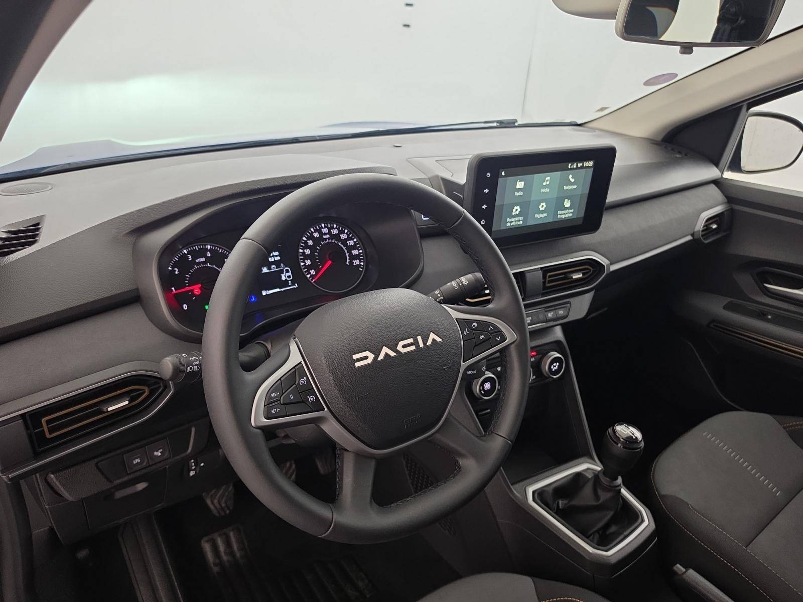 Vente en ligne Dacia Sandero  ECO-G 100 au prix de 15 900 €
