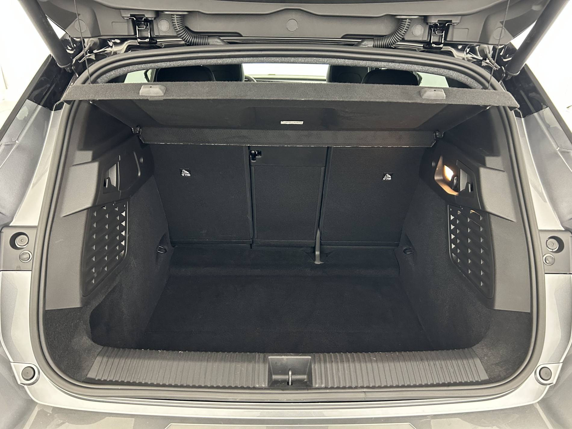 Vente en ligne Renault Scenic E-Tech  220 ch grande autonomie au prix de 37 990 €