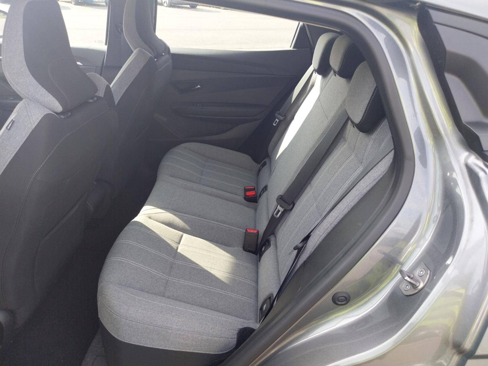 Vente en ligne Renault Megane E-Tech  EV40 130ch standard charge au prix de 20 990 €