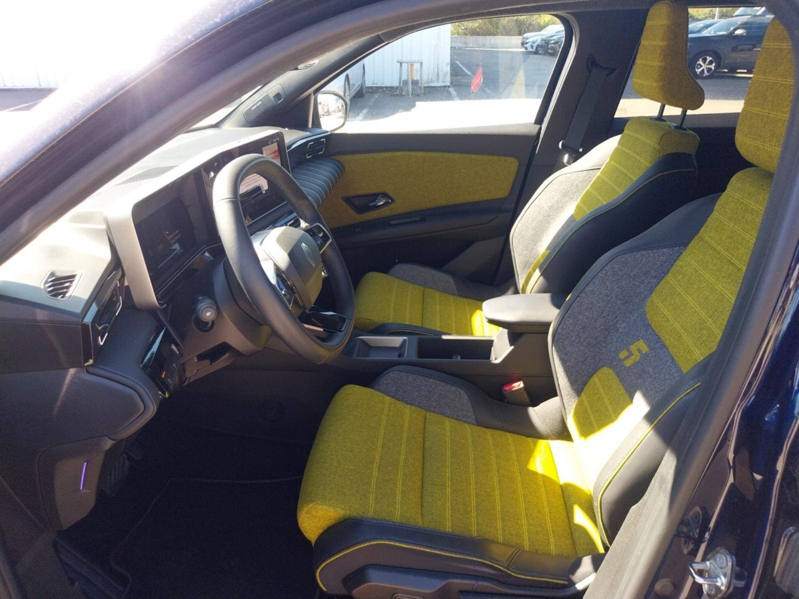 Vente en ligne Renault R5 E-Tech  150 ch autonomie confort au prix de 27 990 €