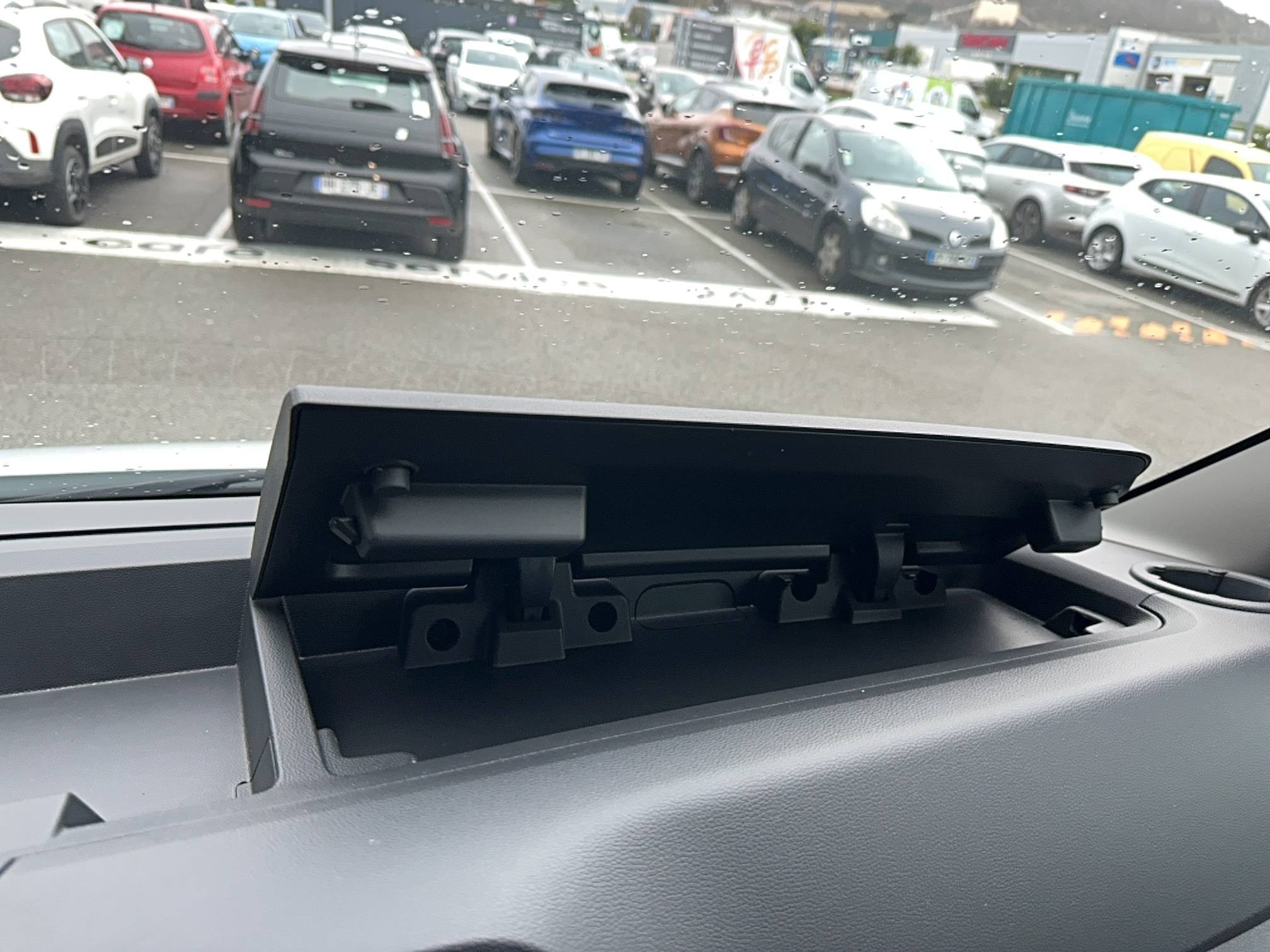 Vente en ligne Renault Master E-Tech MASTER ELECTRIQUE FGN L2H2 F3500 EV52 au prix de 26 900 €