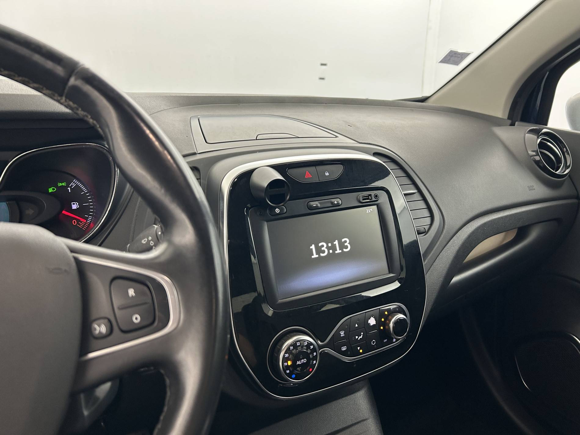 Vente en ligne Renault Captur  dCi 90 au prix de 10 990 €
