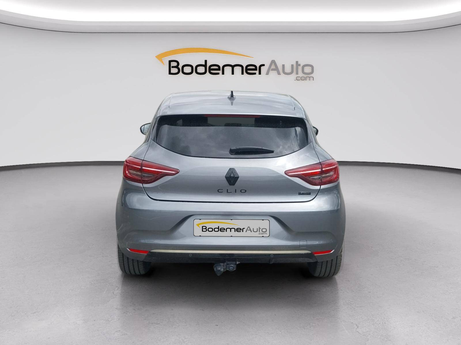 Vente en ligne Renault Clio 5 Clio E-Tech full hybrid 145 au prix de 17 990 €
