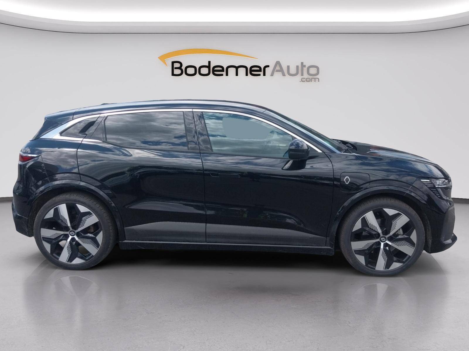 Vente en ligne Renault Megane E-Tech  EV60 220 ch super charge au prix de 26 490 €