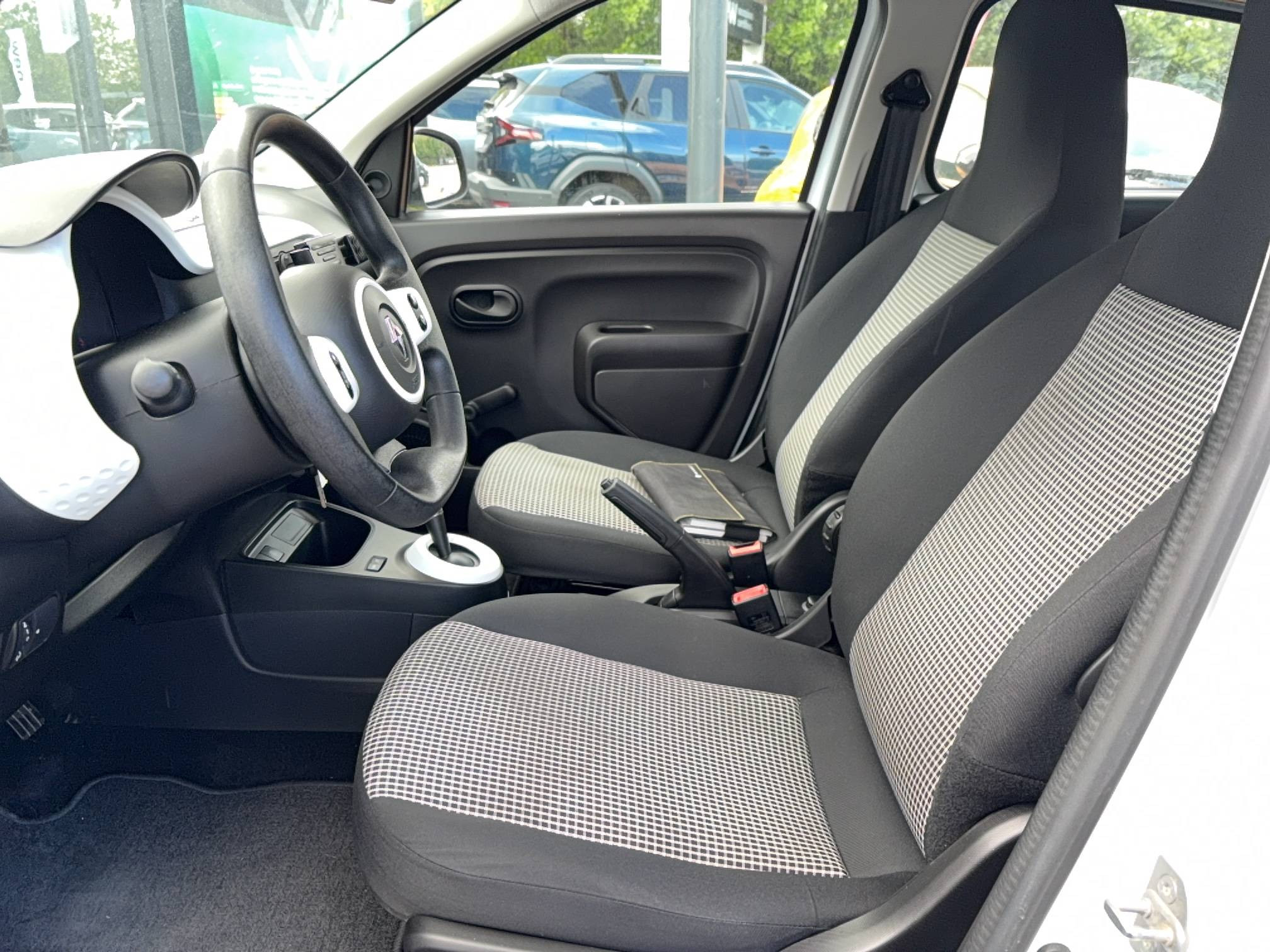 Vente en ligne Renault Twingo Electrique Twingo III Achat Intégral au prix de 8 990 €