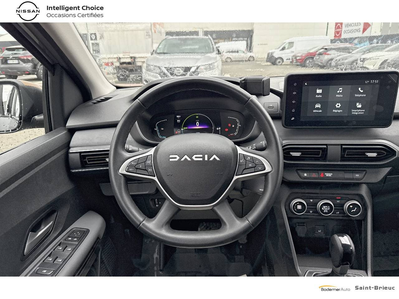 Vente en ligne Dacia Jogger  Hybrid 140 5 places au prix de 20 990 €