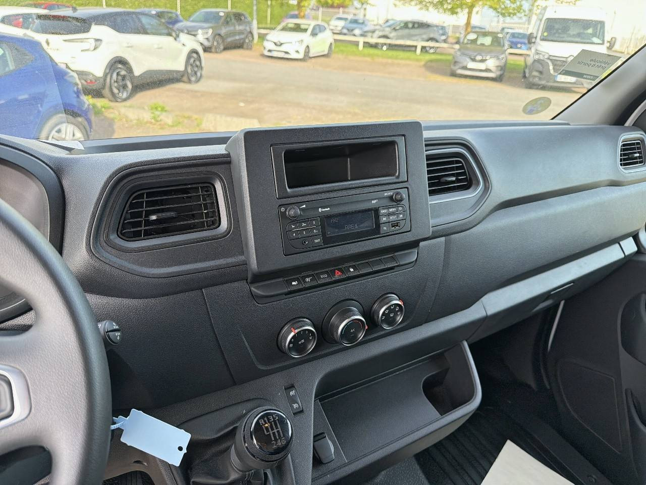 Vente en ligne Renault Master 3 Châssis Cabine MASTER PHC TRAC F3500 L3H1 BLUE DCI 145 EURO VI au prix de 29 990 €