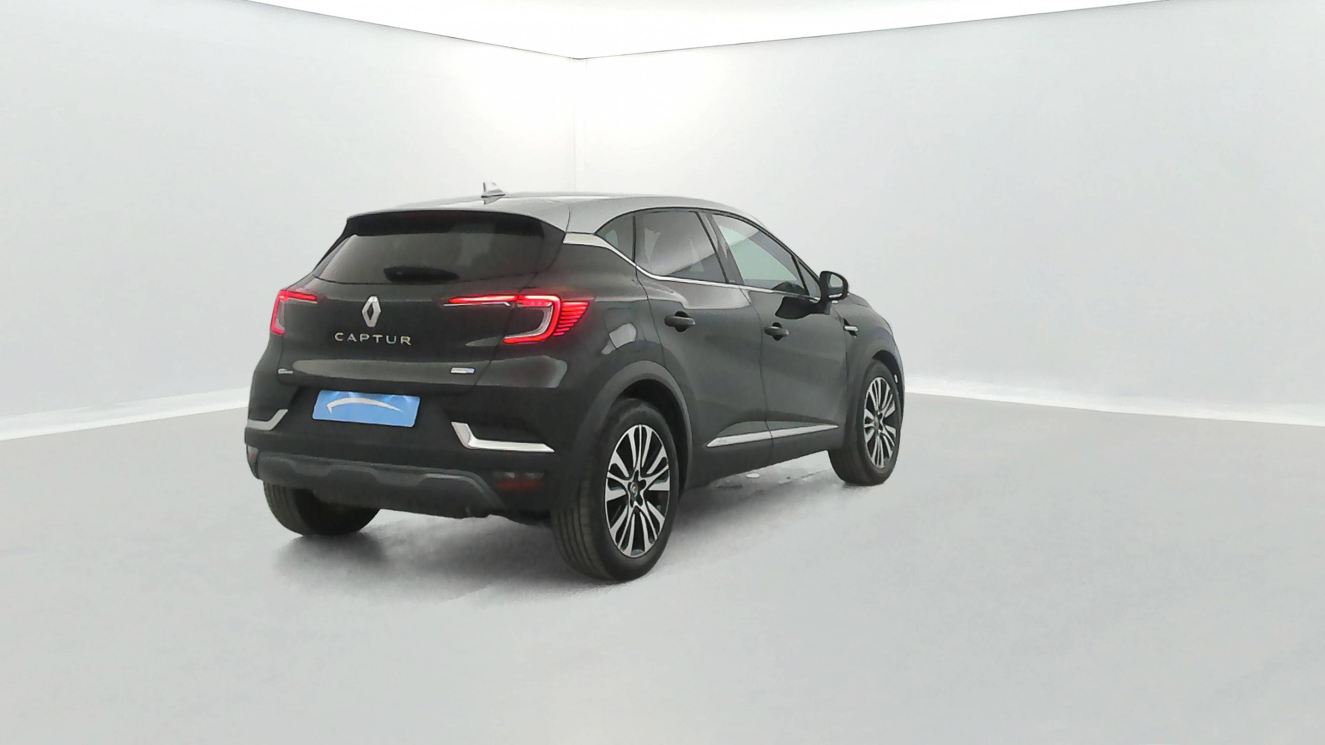 Vente en ligne Renault Captur  E-Tech Plug-in 160 au prix de 18 290 €