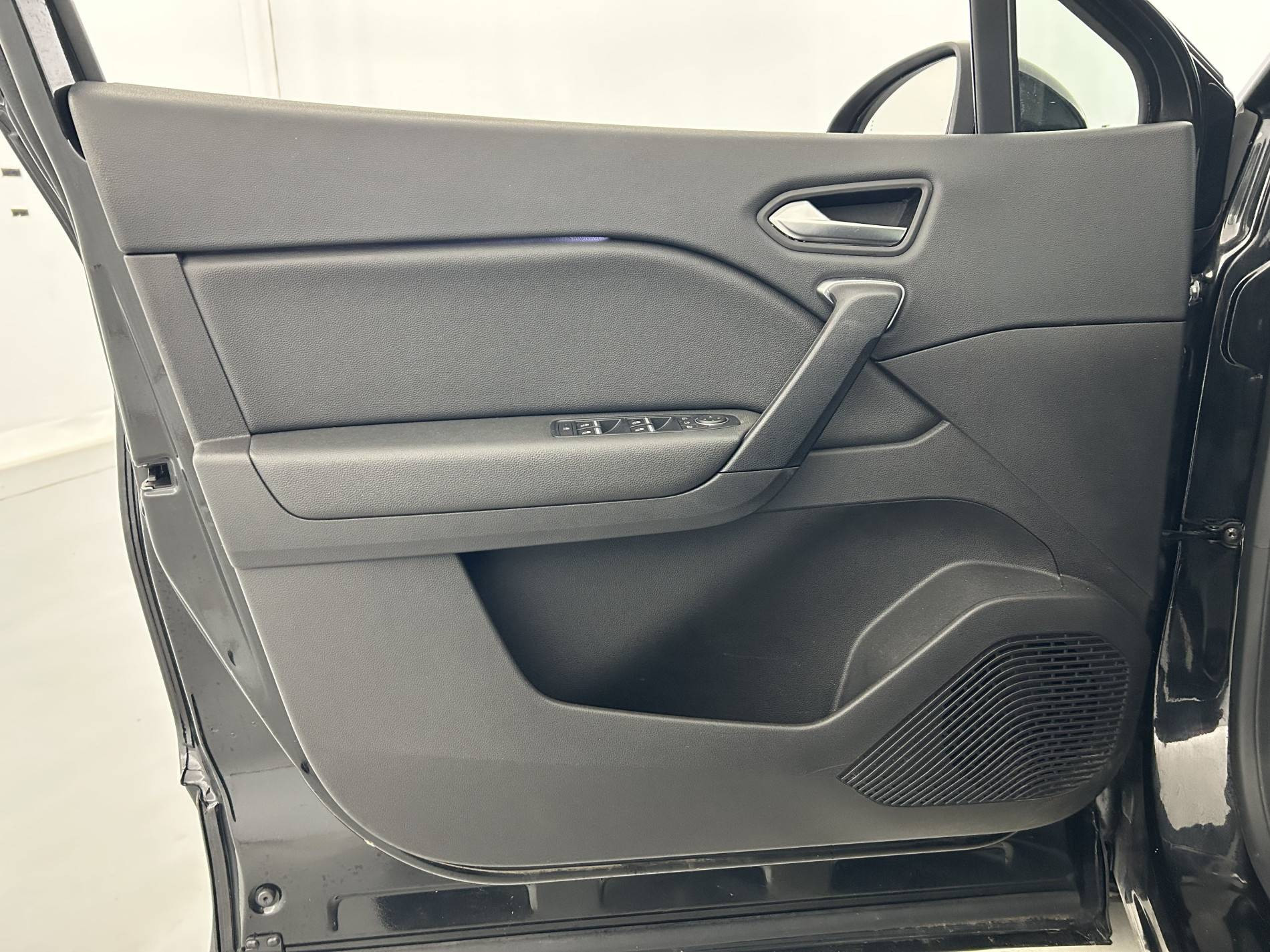 Vente en ligne Renault Captur  E-Tech Plug-in 160 au prix de 15 590 €