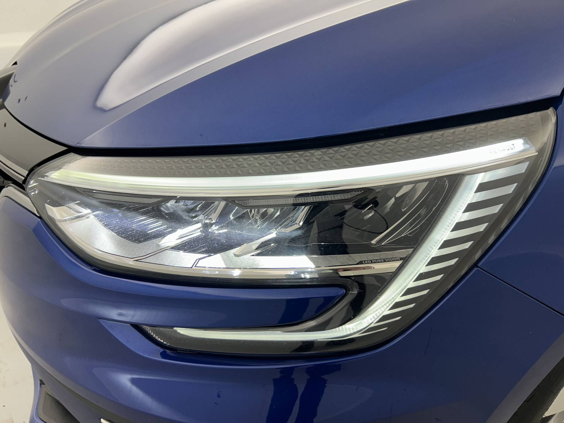 Vente en ligne Renault Megane 4  Blue dCi 115 EDC au prix de 20 990 €