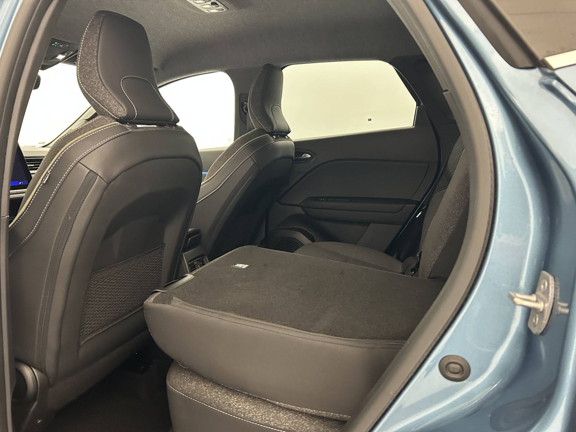 Vente en ligne Renault Symbioz  E-Tech full hybrid 145 au prix de 27 290 €